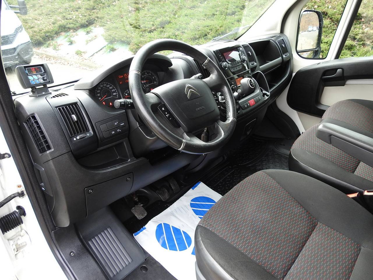 CITROEN JUMPER REFRIGERATOR VAN -5*C LED LIGHTS AIR CONDITIONING 130HP - Chladiarenská dodávka: obrázok 2 CITROEN JUMPER REFRIGERATOR VAN -5*C LED LIGHTS AIR CONDITIONING 130HP - Chladiarenská dodávka: obrázok 2