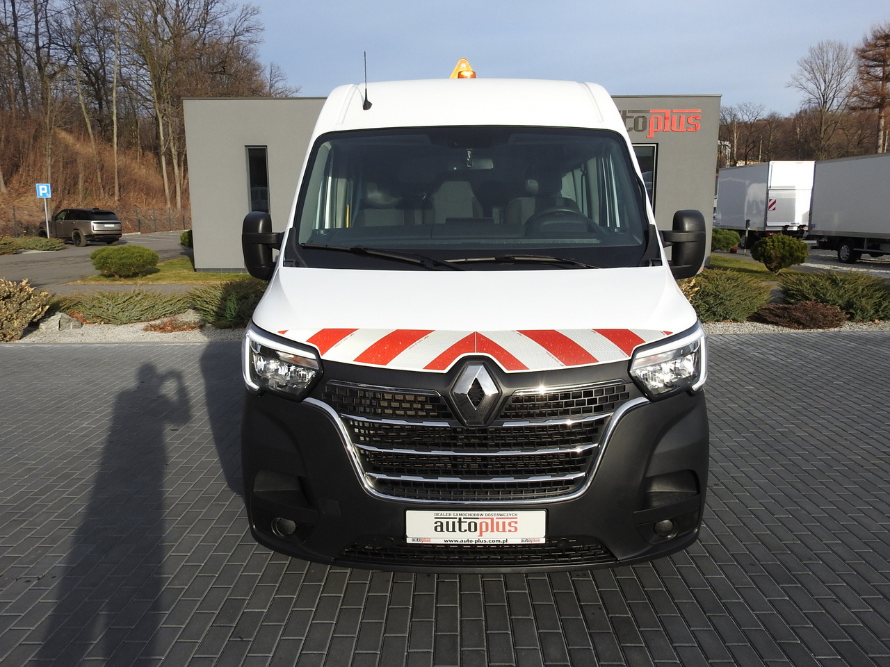 RENAULT MASTER BOX DELIVERY VAN 7 SEATS CRUISE CONTROL AIR CONDITIONING LED LIGHTS 135HP - Dodávka: obrázok 5 RENAULT MASTER BOX DELIVERY VAN 7 SEATS CRUISE CONTROL AIR CONDITIONING LED LIGHTS 135HP - Dodávka: obrázok 5