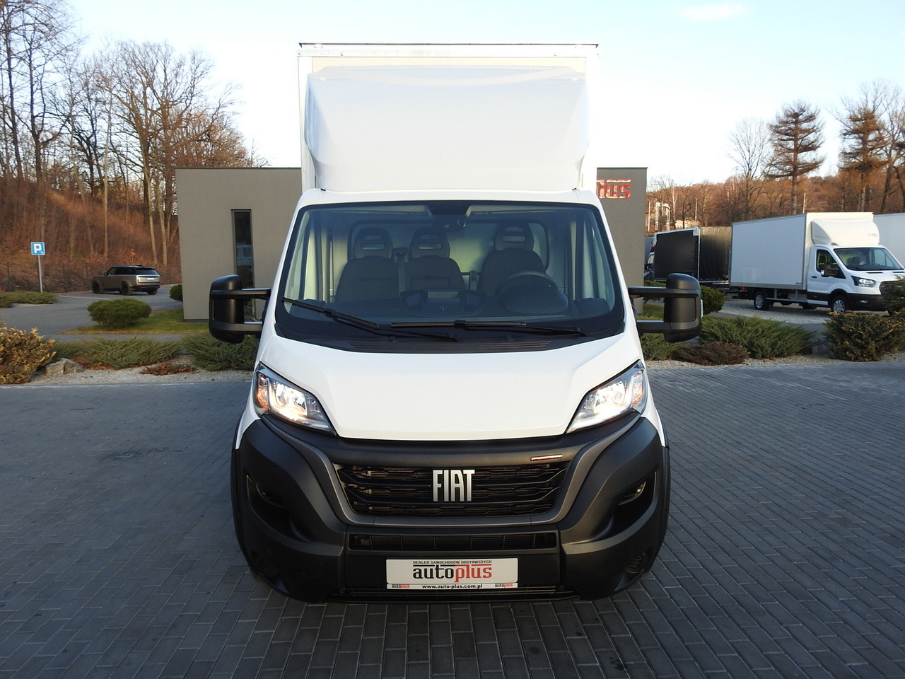 FIAT DUCATO BOX LIFT 8 PALLETS CRUISE CONTROL AIR CONDITIONING 180HP - Dodávka skriňová nadstavba: obrázok 5 FIAT DUCATO BOX LIFT 8 PALLETS CRUISE CONTROL AIR CONDITIONING 180HP - Dodávka skriňová nadstavba: obrázok 5