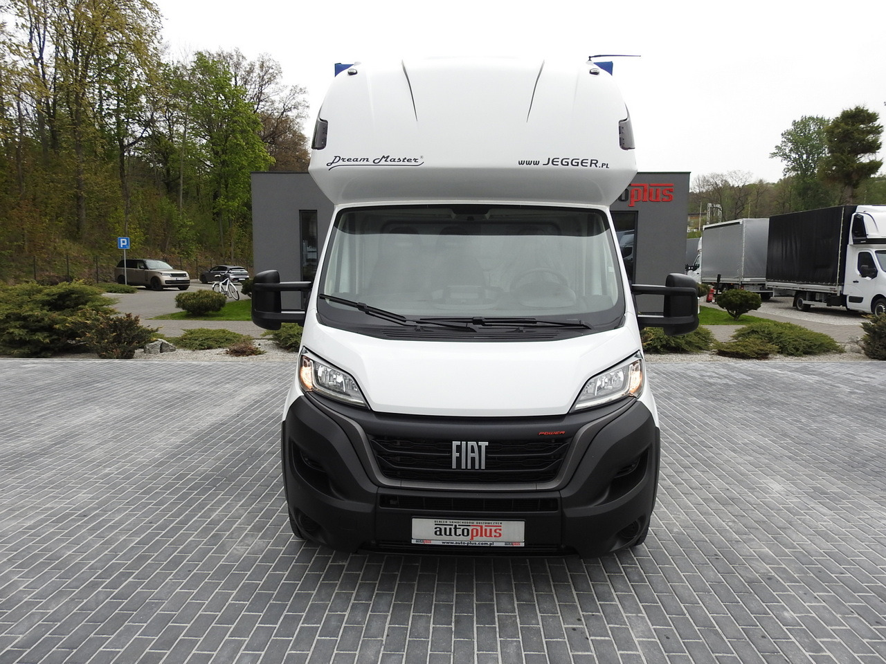 FIAT DUCATO TARPAULIN 10 PALLETS WEBASTO CRUISE CONTROL AIR CONDITIONING 180HP - Plachtová dodávka: obrázok 5 FIAT DUCATO TARPAULIN 10 PALLETS WEBASTO CRUISE CONTROL AIR CONDITIONING 180HP - Plachtová dodávka: obrázok 5