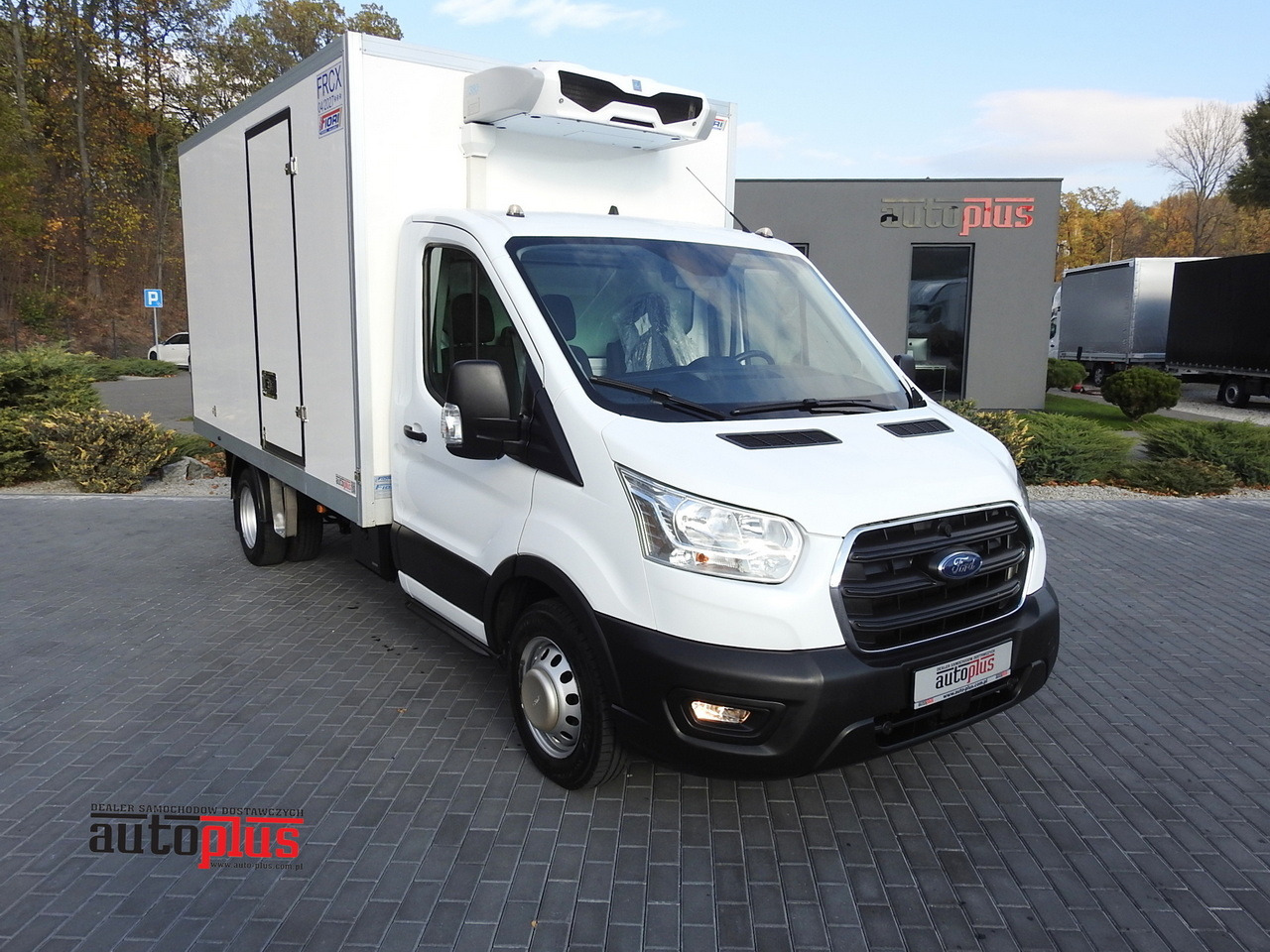 FORD TRANSIT REGRIGERATOR BOX -10*C POWER SUPPLY 230V CRUISE CONTROL AIR CONDITIONING LED LIGHTS PNEUMATICS TWIN WHEELS 130HP - Chladiarenská dodávka: obrázok 1 FORD TRANSIT REGRIGERATOR BOX -10*C POWER SUPPLY 230V CRUISE CONTROL AIR CONDITIONING LED LIGHTS PNEUMATICS TWIN WHEELS 130HP - Chladiarenská dodávka: obrázok 1