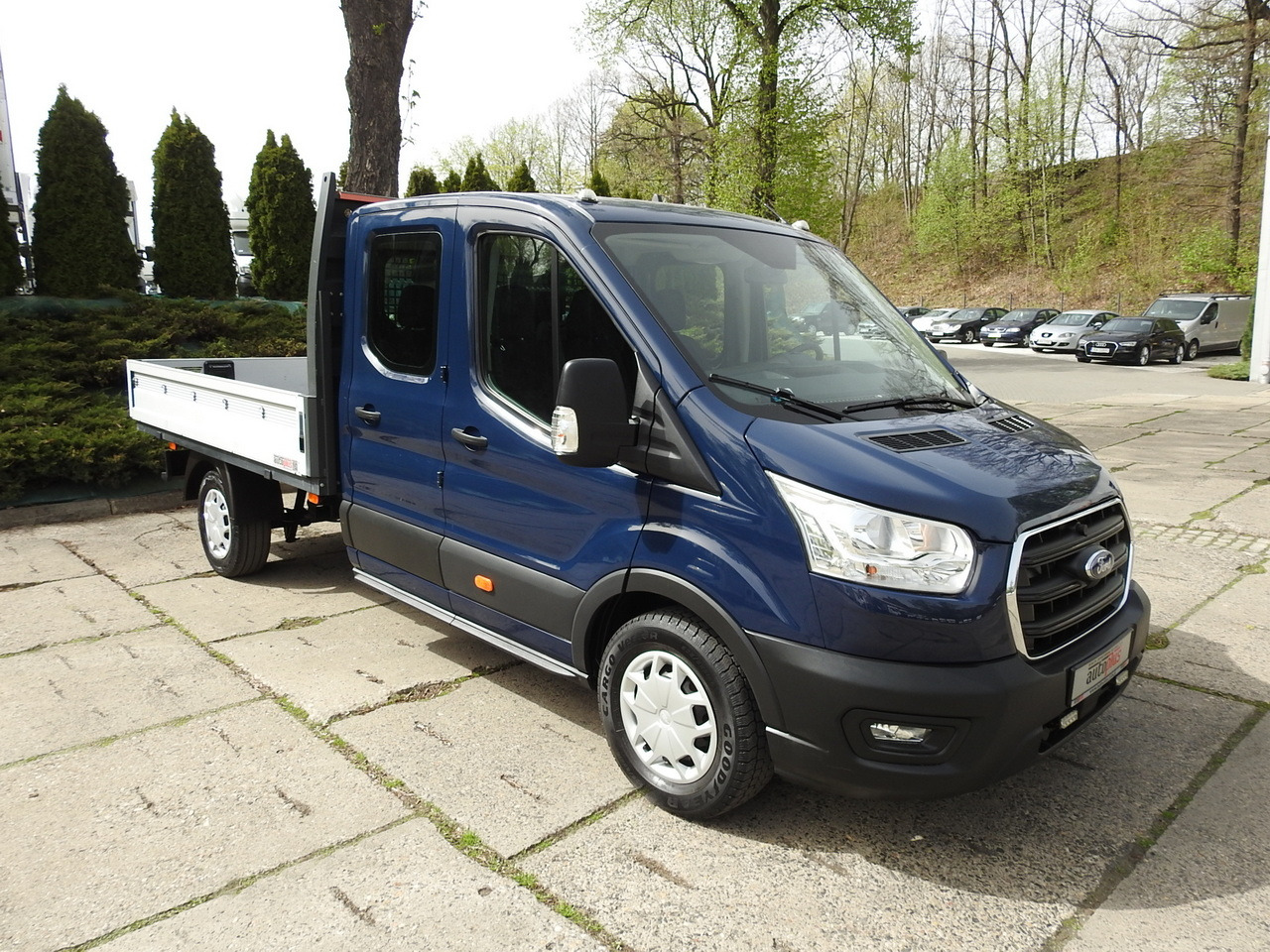 FORD TRANSIT STAKE BODY DOUBLE CABIN DOKA 7 SEATS CRUISE CONTROL AIR CONDITIONING LED LIGHTS 130HP - Dodávkа s dvojitou kabínou: obrázok 4 FORD TRANSIT STAKE BODY DOUBLE CABIN DOKA 7 SEATS CRUISE CONTROL AIR CONDITIONING LED LIGHTS 130HP - Dodávkа s dvojitou kabínou: obrázok 4