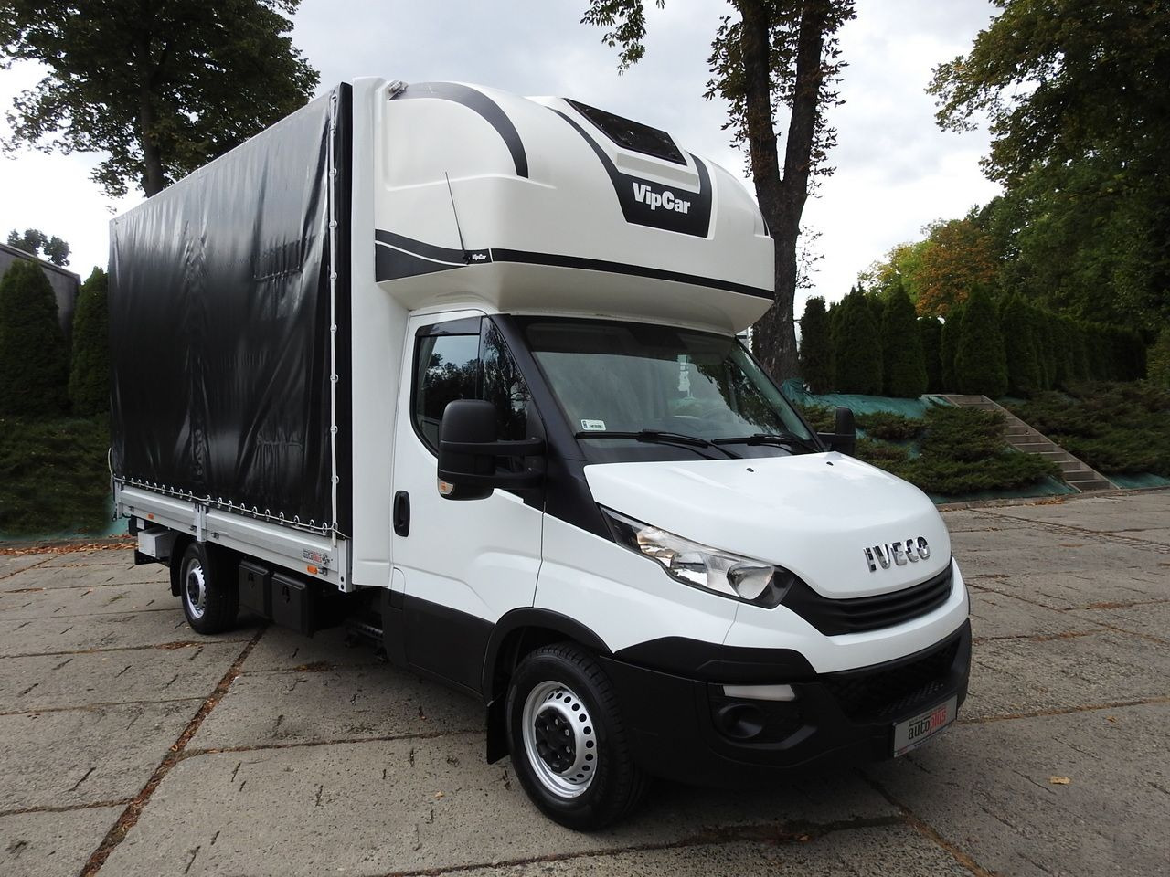Plachtová dodávka IVECO DAILY 35S18 TARPAULIN LIFT 8 PALLETS CRUISE CONTROL AIR CONDITIONING  180HP: obrázok 20