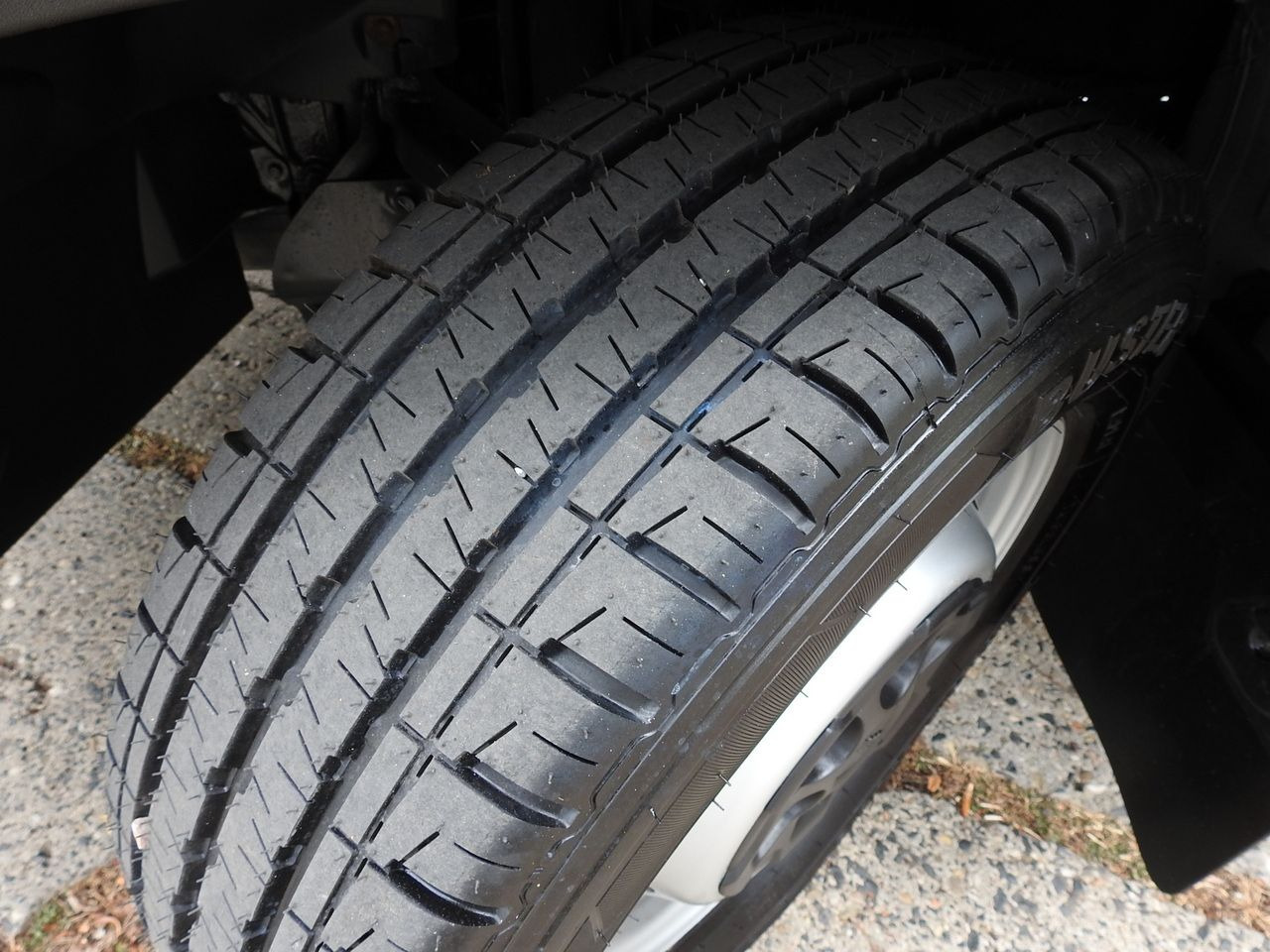 Plachtová dodávka IVECO DAILY 35S18 TARPAULIN LIFT 8 PALLETS CRUISE CONTROL AIR CONDITIONING  180HP: obrázok 25