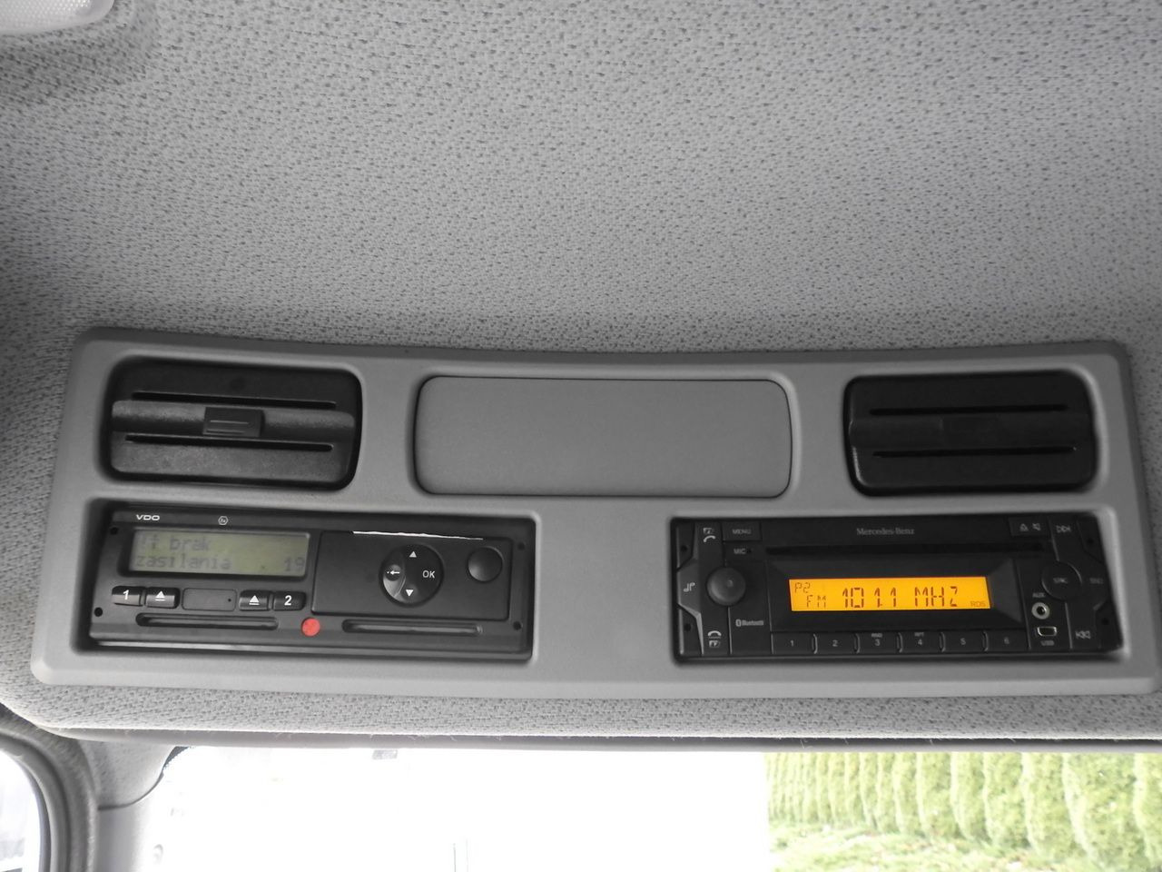 Skříňový nákladní auto MERCEDES ATEGO 12.24 BOX LIFT 18 PALLETS CRUISE CONTROL AUTOMATIC TRANSMISSION TWIN WHEELS AIR CONDITIONING 240HP: obrázok 48 Skříňový nákladní auto MERCEDES ATEGO 12.24 BOX LIFT 18 PALLETS CRUISE CONTROL AUTOMATIC TRANSMISSION TWIN WHEELS AIR CONDITIONING 240HP: obrázok 48