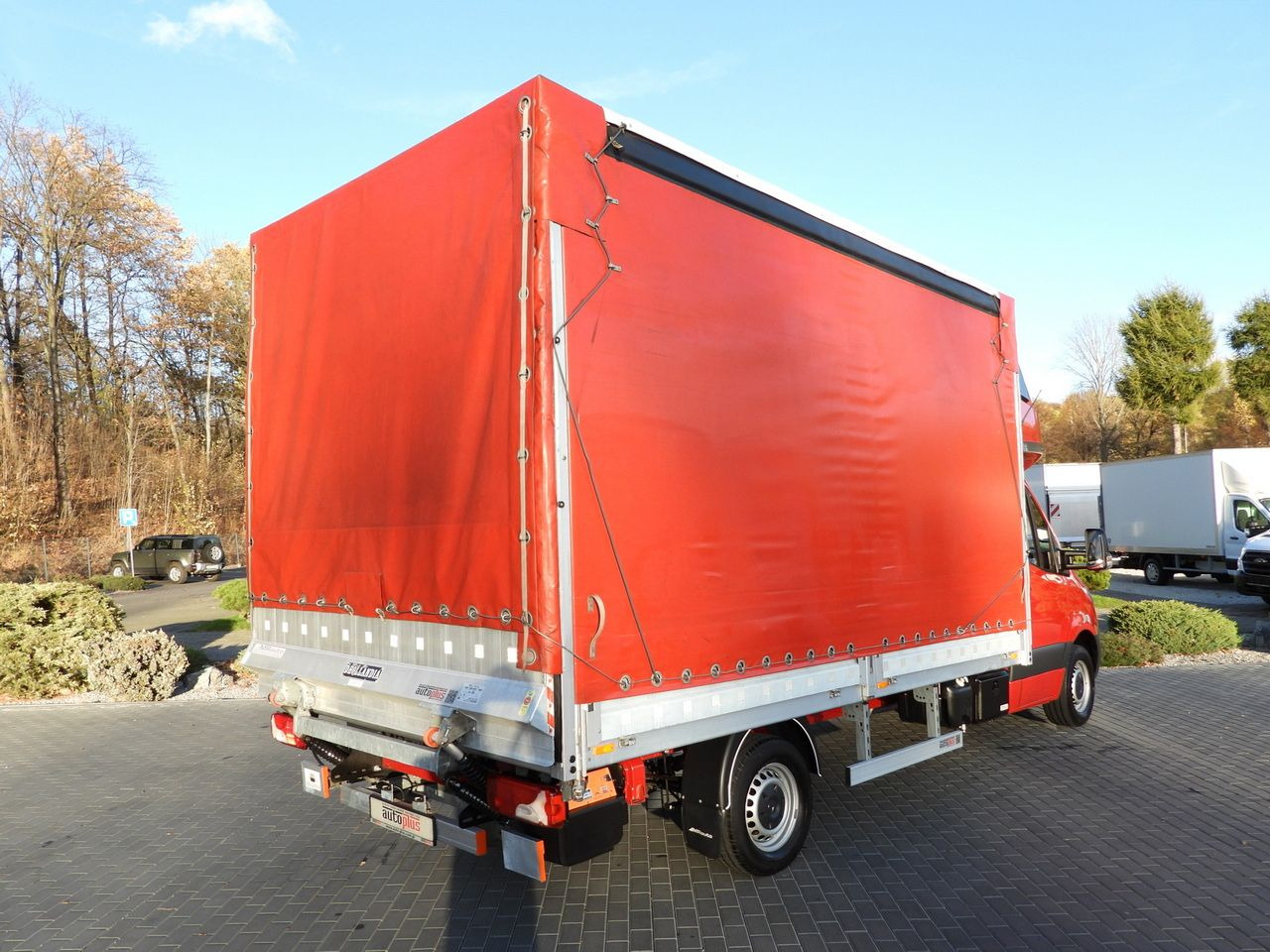 MERCEDES SPRINTER 316 TARPAULIN LIFT 8 PALLETS WEBASTO CRUISE CONTROL AIR CONDITIONING 160HP - Plachtová dodávka: obrázok 3 MERCEDES SPRINTER 316 TARPAULIN LIFT 8 PALLETS WEBASTO CRUISE CONTROL AIR CONDITIONING 160HP - Plachtová dodávka: obrázok 3