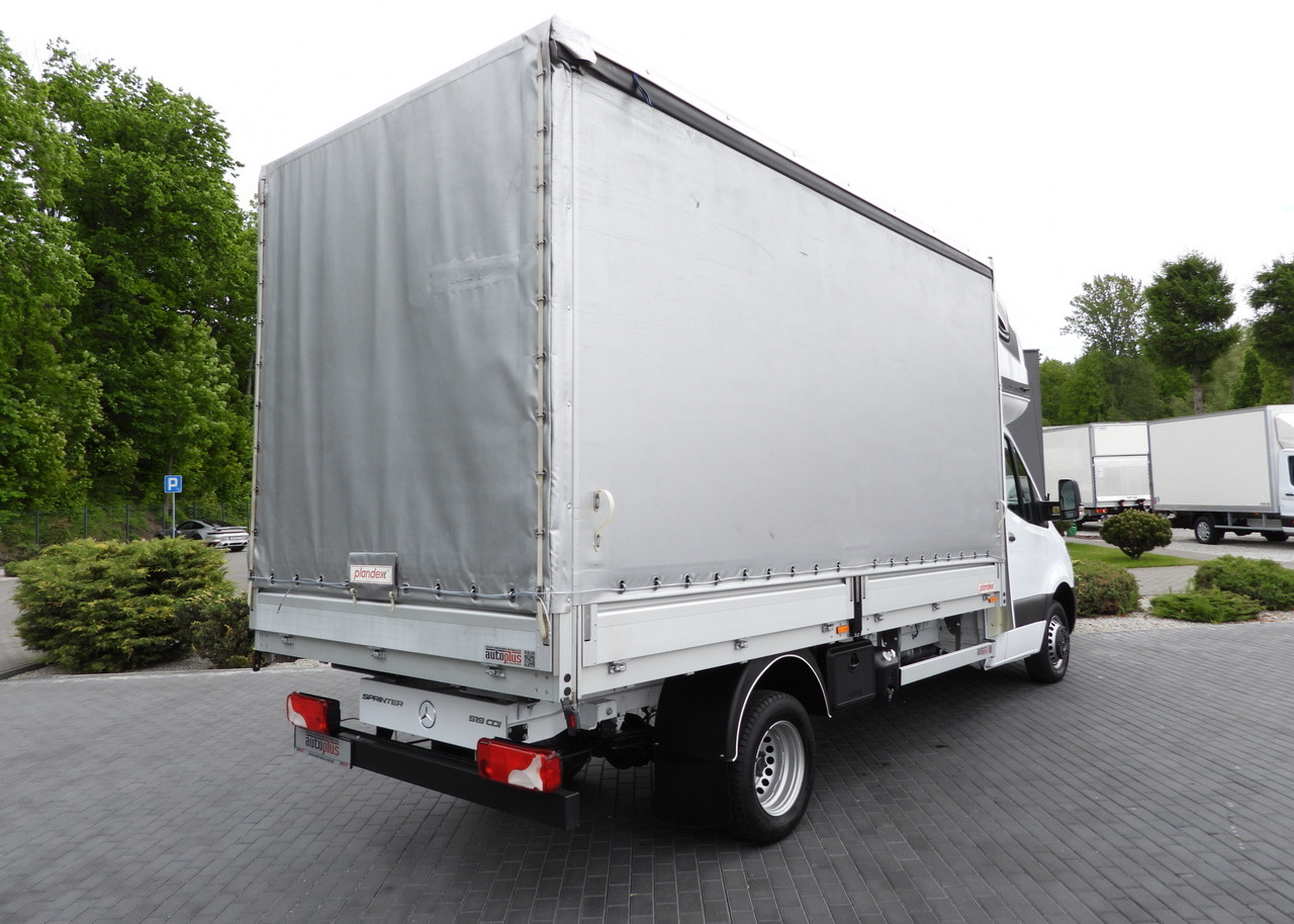 MERCEDES SPRINTER 519 TARPAULIN 8 PALLETS WEBASTO CRUISE CONTROL TWIN WHEELS AIR CONDITIONING 190HP - Plachtová dodávka: obrázok 3 MERCEDES SPRINTER 519 TARPAULIN 8 PALLETS WEBASTO CRUISE CONTROL TWIN WHEELS AIR CONDITIONING 190HP - Plachtová dodávka: obrázok 3