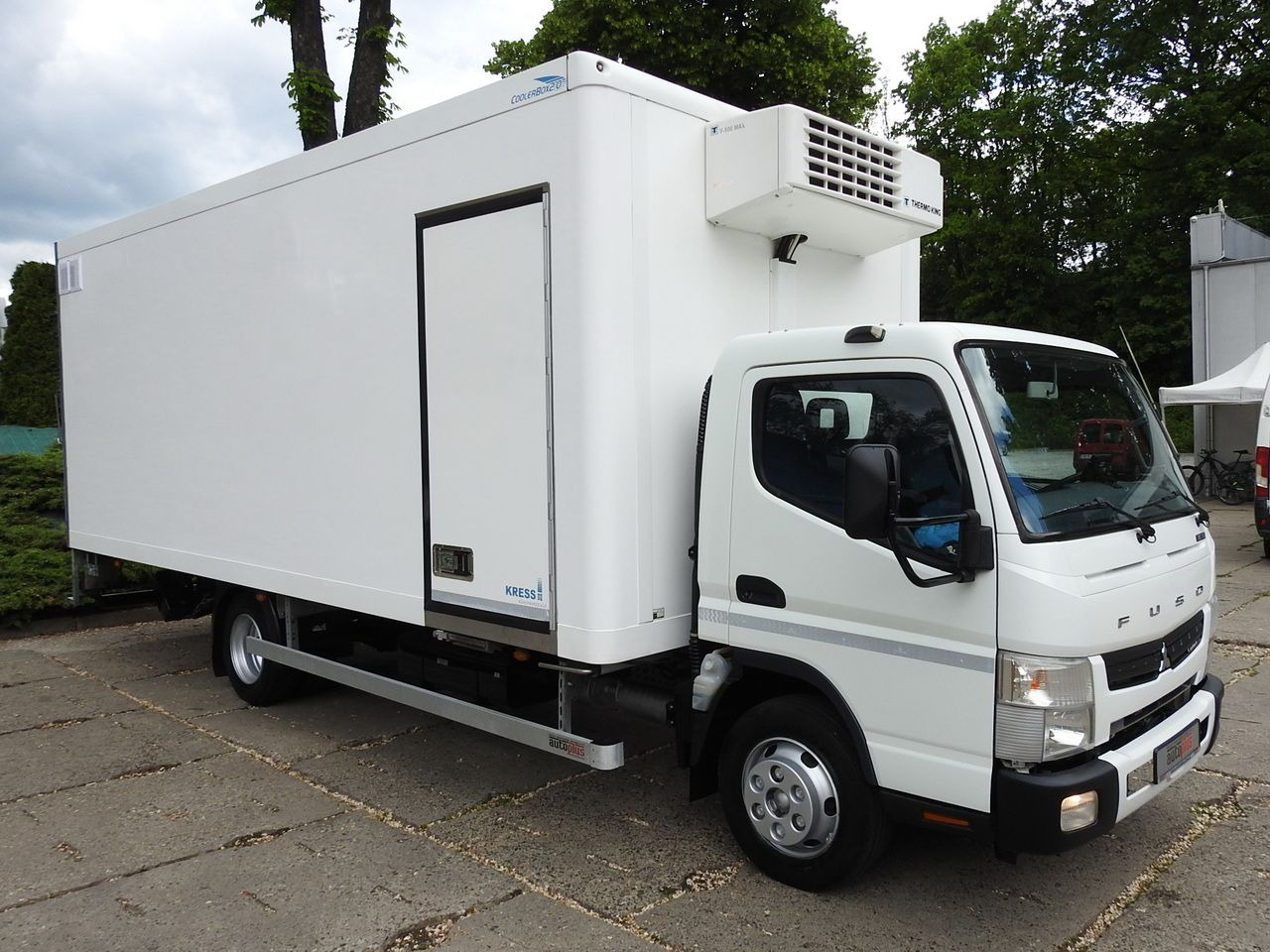 MITSUBISHI CANTER FUSO 7C15 REGRIGERATOR BOX -4*C LIFT POWER SUPPLY 230V AIR CONDITIONING AUTOMATIC TRANSMISSION 150HP - Chladirenské nákladné vozidlo: obrázok 4 MITSUBISHI CANTER FUSO 7C15 REGRIGERATOR BOX -4*C LIFT POWER SUPPLY 230V AIR CONDITIONING AUTOMATIC TRANSMISSION 150HP - Chladirenské nákladné vozidlo: obrázok 4
