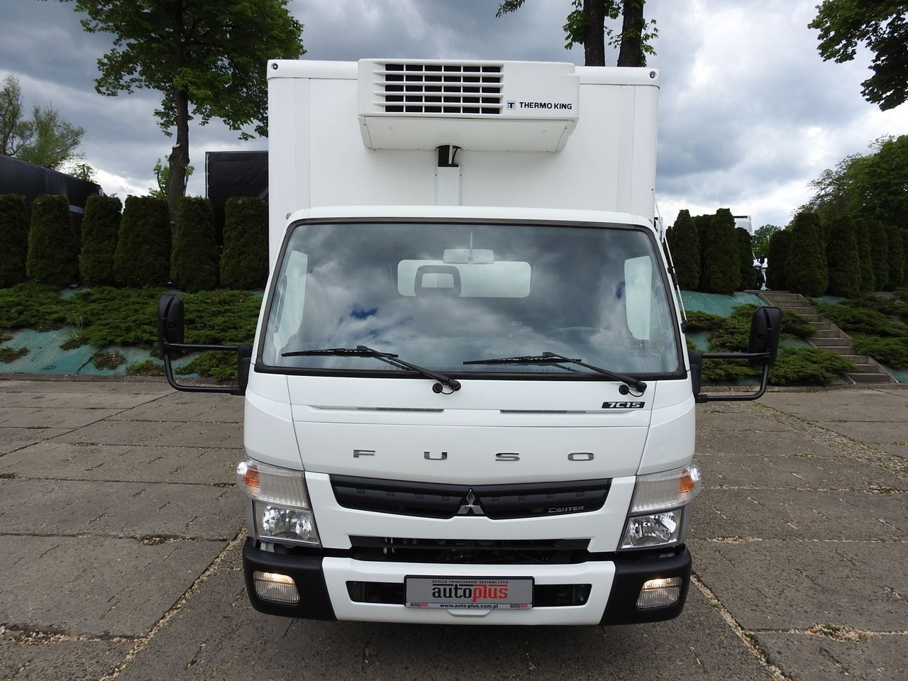 MITSUBISHI CANTER FUSO 7C15 REGRIGERATOR BOX -4*C LIFT POWER SUPPLY 230V AIR CONDITIONING AUTOMATIC TRANSMISSION 150HP - Chladirenské nákladné vozidlo: obrázok 5 MITSUBISHI CANTER FUSO 7C15 REGRIGERATOR BOX -4*C LIFT POWER SUPPLY 230V AIR CONDITIONING AUTOMATIC TRANSMISSION 150HP - Chladirenské nákladné vozidlo: obrázok 5