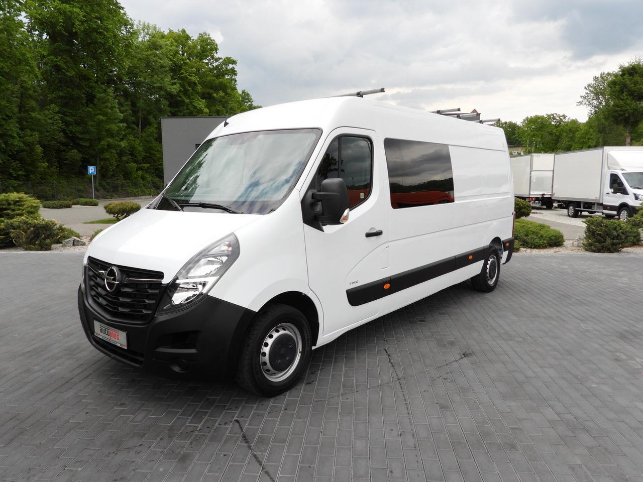 Furgon OPEL MOVANO  BOX DELIVERY VAN 7 SEATS CRUISE CONTROL LED LIGHTS AIR CONDITIONING  135HP: obrázok 18 Furgon OPEL MOVANO  BOX DELIVERY VAN 7 SEATS CRUISE CONTROL LED LIGHTS AIR CONDITIONING  135HP: obrázok 18