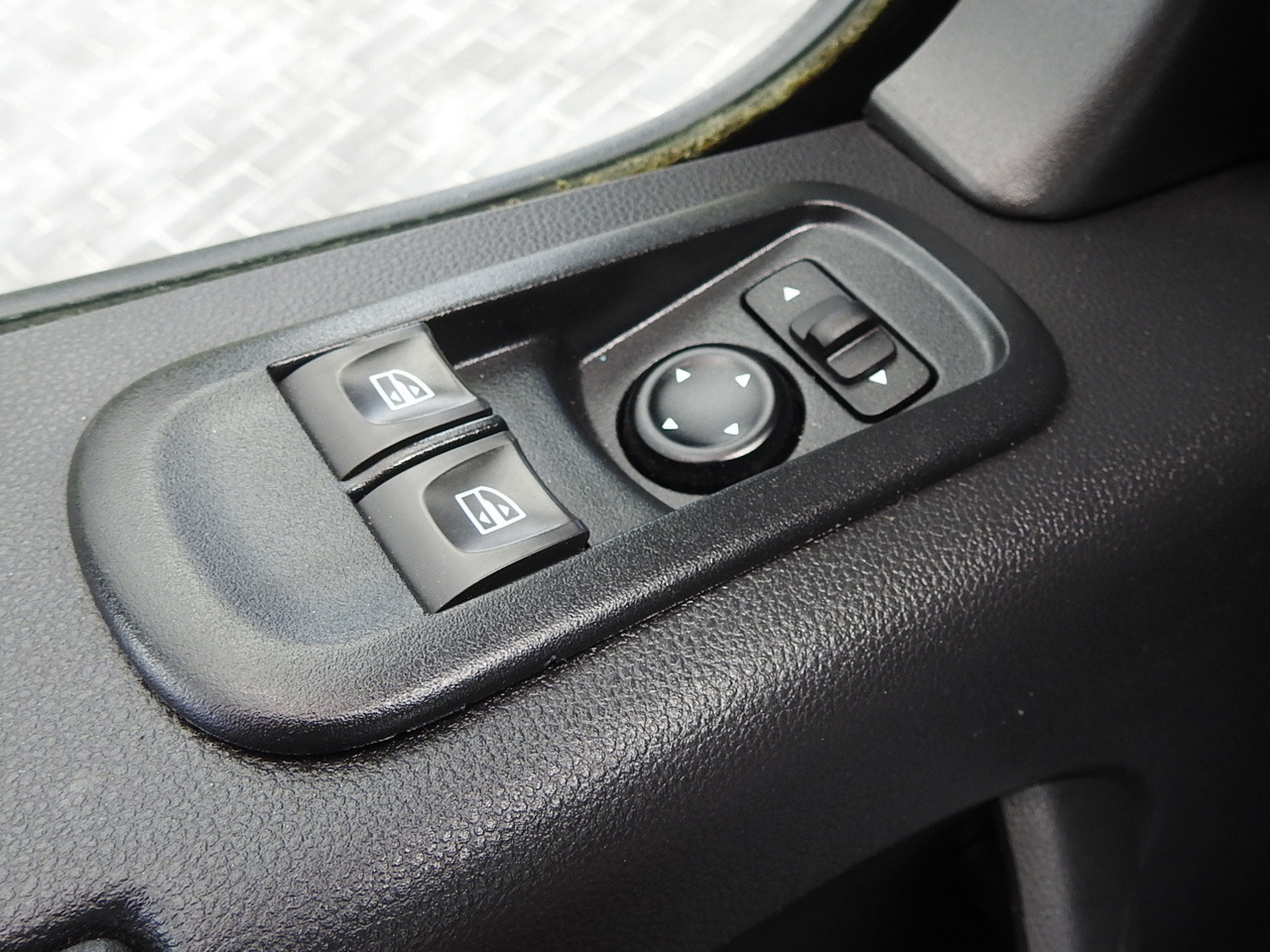 Plachtová dodávka OPEL MOVANO TARPAULIN 10 PALLETS WEBASTO CRUISE CONTROL AIR CONDITIONING PNEUMATICS 165HP: obrázok 27 Plachtová dodávka OPEL MOVANO TARPAULIN 10 PALLETS WEBASTO CRUISE CONTROL AIR CONDITIONING PNEUMATICS 165HP: obrázok 27