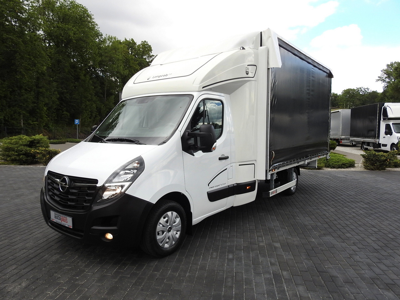 Plachtová dodávka OPEL MOVANO TARPAULIN 10 PALLETS WEBASTO CRUISE CONTROL AIR CONDITIONING PNEUMATICS 165HP: obrázok 18 Plachtová dodávka OPEL MOVANO TARPAULIN 10 PALLETS WEBASTO CRUISE CONTROL AIR CONDITIONING PNEUMATICS 165HP: obrázok 18