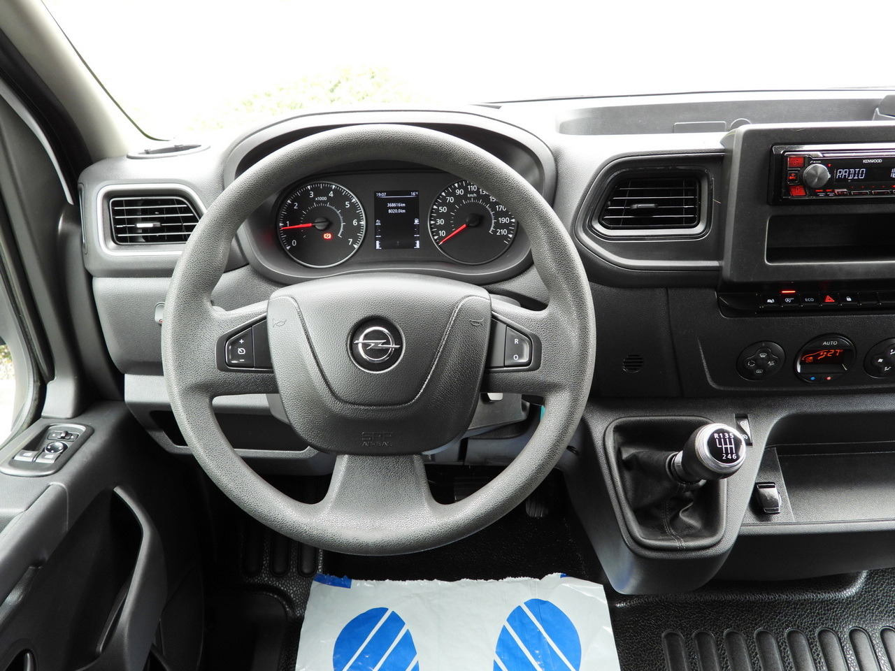 Plachtová dodávka OPEL MOVANO TARPAULIN 10 PALLETS WEBASTO CRUISE CONTROL LED LIGHTS PNEUMATICS AIR CONDITIONING 165HP: obrázok 33 Plachtová dodávka OPEL MOVANO TARPAULIN 10 PALLETS WEBASTO CRUISE CONTROL LED LIGHTS PNEUMATICS AIR CONDITIONING 165HP: obrázok 33