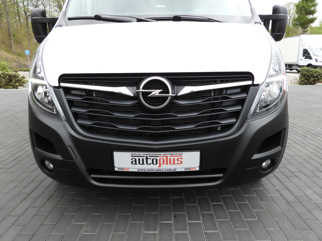 Plachtová dodávka OPEL MOVANO TARPAULIN 10 PALLETS WEBASTO CRUISE CONTROL LED LIGHTS PNEUMATICS AIR CONDITIONING 165HP: obrázok 14 Plachtová dodávka OPEL MOVANO TARPAULIN 10 PALLETS WEBASTO CRUISE CONTROL LED LIGHTS PNEUMATICS AIR CONDITIONING 165HP: obrázok 14