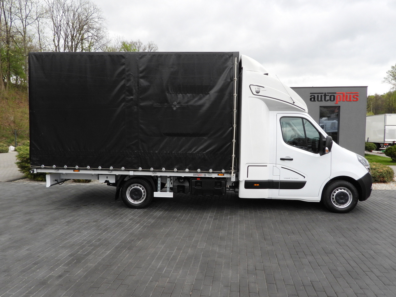 Plachtová dodávka OPEL MOVANO  TARPAULIN 10 PALLETS WEBASTO CRUISE CONTROL LED LIGHTS PNEUMATICS AIR CONDITIONING  165HP: obrázok 7