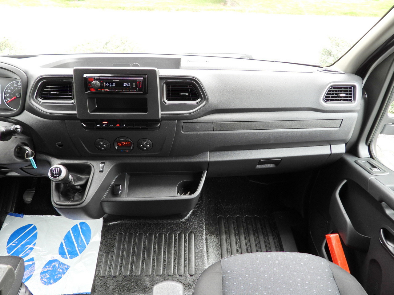 Plachtová dodávka OPEL MOVANO TARPAULIN 10 PALLETS WEBASTO CRUISE CONTROL LED LIGHTS PNEUMATICS AIR CONDITIONING 165HP: obrázok 31 Plachtová dodávka OPEL MOVANO TARPAULIN 10 PALLETS WEBASTO CRUISE CONTROL LED LIGHTS PNEUMATICS AIR CONDITIONING 165HP: obrázok 31