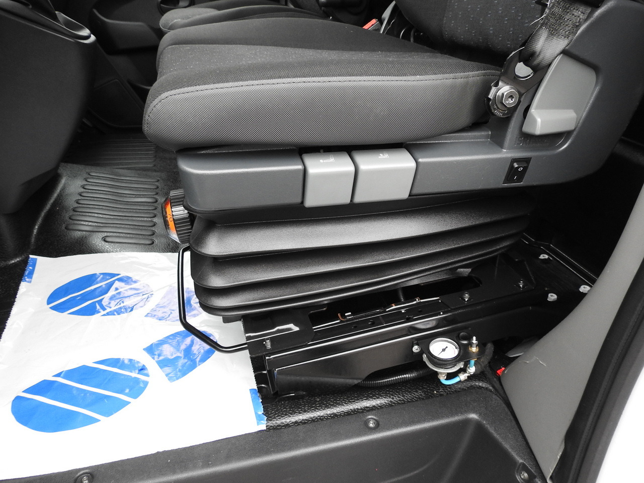 Plachtová dodávka OPEL MOVANO TARPAULIN 10 PALLETS WEBASTO CRUISE CONTROL NAVIGATION AIR CONDITIONING LED LIGHTS PNEUMATICS 165HP: obrázok 31 Plachtová dodávka OPEL MOVANO TARPAULIN 10 PALLETS WEBASTO CRUISE CONTROL NAVIGATION AIR CONDITIONING LED LIGHTS PNEUMATICS 165HP: obrázok 31