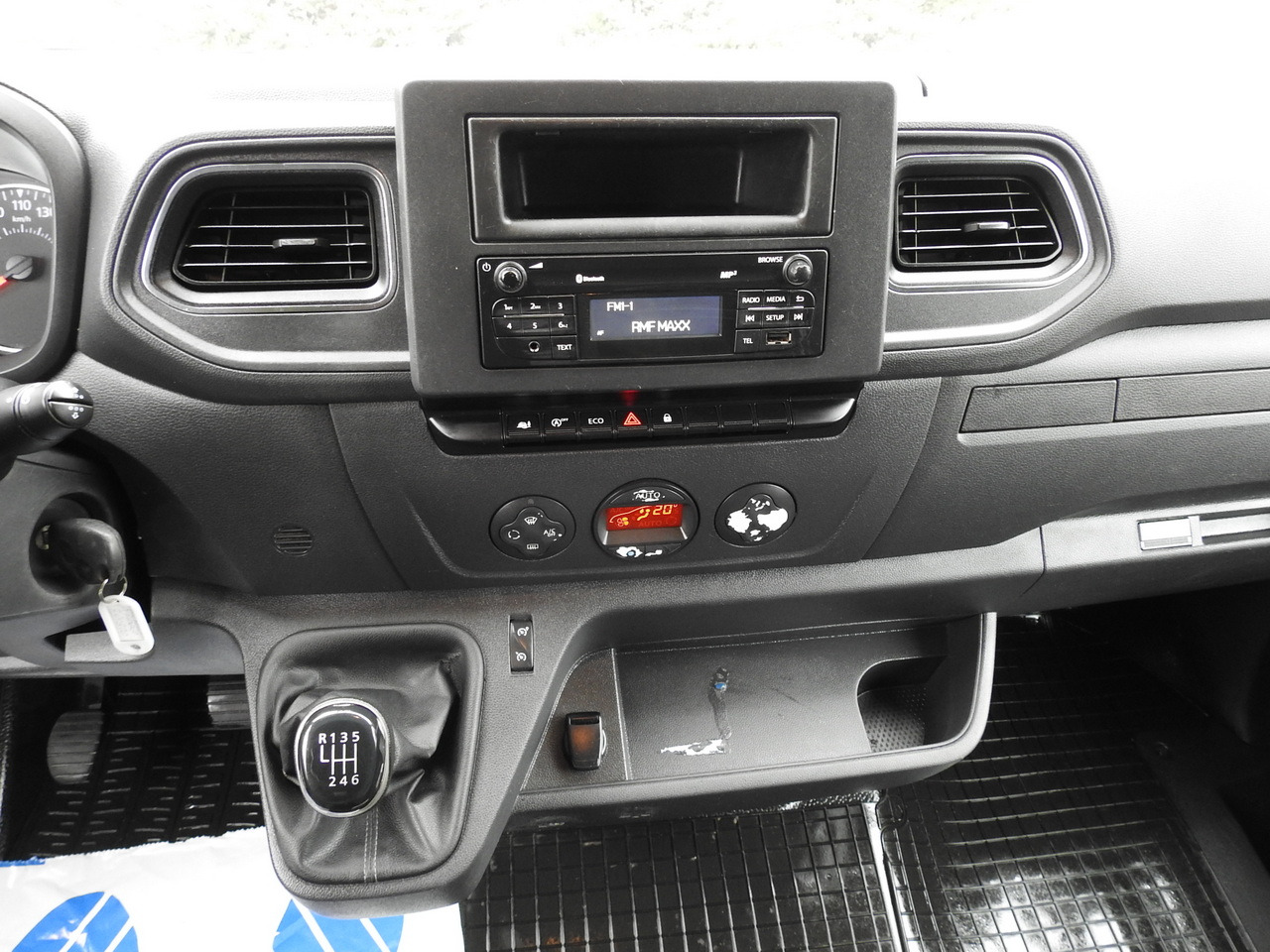 Plachtová dodávka OPEL MOVANO TARPAULIN LIFT 10 PALLETS CRUISE CONTROL AIR CONDITIONING LED LIGHTS PNEUMATICS TWIN WHEELS 165HP: obrázok 39 Plachtová dodávka OPEL MOVANO TARPAULIN LIFT 10 PALLETS CRUISE CONTROL AIR CONDITIONING LED LIGHTS PNEUMATICS TWIN WHEELS 165HP: obrázok 39