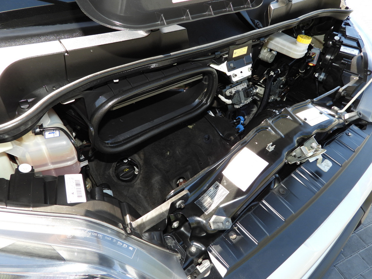 Dodávka sklápač PEUGEOT BOXER TIPPER DOUBLE CABIN DOKA 7 SEATS CRUISE CONTROL AIR CONDITIONING 140HP: obrázok 24 Dodávka sklápač PEUGEOT BOXER TIPPER DOUBLE CABIN DOKA 7 SEATS CRUISE CONTROL AIR CONDITIONING 140HP: obrázok 24