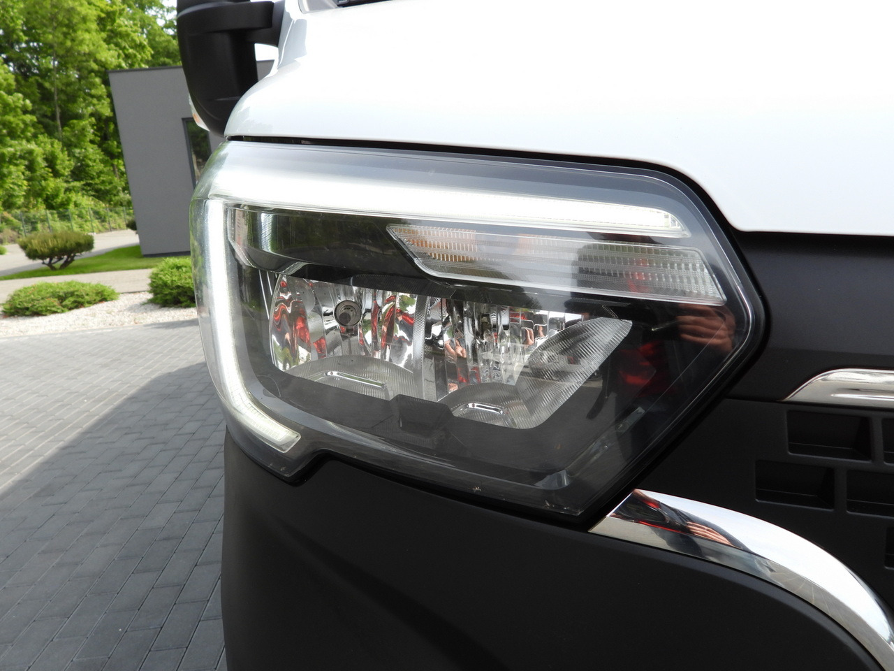 Furgon RENAULT MASTER BOX DELIVERY VAN 7 SEATS CRUISE CONTROL NAVIGATION LED LIGHTS AIR CONDITIONING 140HP: obrázok 20 Furgon RENAULT MASTER BOX DELIVERY VAN 7 SEATS CRUISE CONTROL NAVIGATION LED LIGHTS AIR CONDITIONING 140HP: obrázok 20