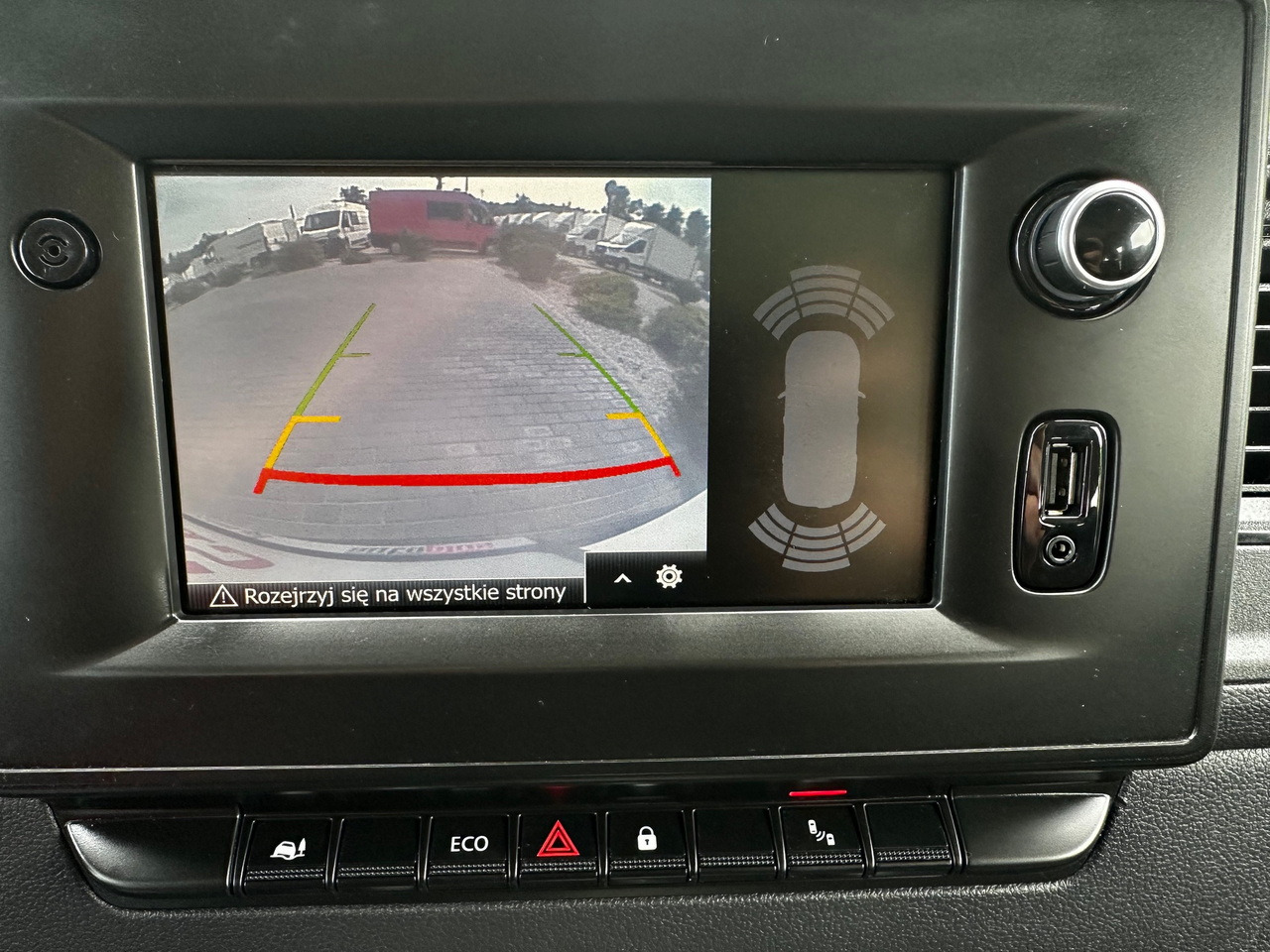 Furgon RENAULT MASTER BOX DELIVERY VAN 7 SEATS CRUISE CONTROL NAVIGATION LED LIGHTS AIR CONDITIONING 140HP: obrázok 37 Furgon RENAULT MASTER BOX DELIVERY VAN 7 SEATS CRUISE CONTROL NAVIGATION LED LIGHTS AIR CONDITIONING 140HP: obrázok 37