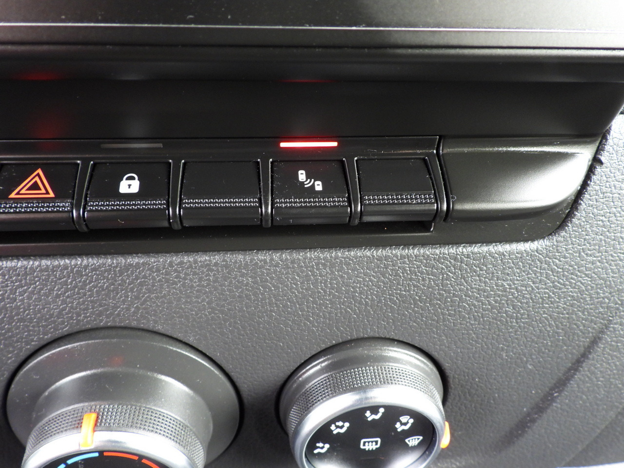 Furgon RENAULT MASTER BOX DELIVERY VAN 7 SEATS CRUISE CONTROL NAVIGATION LED LIGHTS AIR CONDITIONING 140HP: obrázok 39 Furgon RENAULT MASTER BOX DELIVERY VAN 7 SEATS CRUISE CONTROL NAVIGATION LED LIGHTS AIR CONDITIONING 140HP: obrázok 39