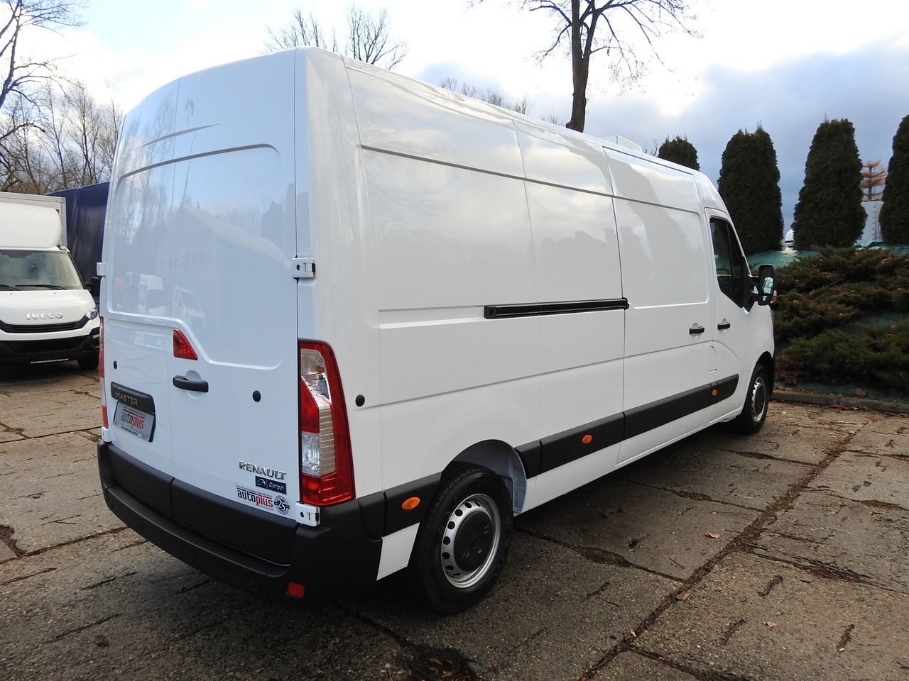 Chladiarenská dodávka RENAULT MASTER NEW REFRIGERATOR VAN -10*C AIR CONDITIONING MANUFACTURERS 135HP: obrázok 14 Chladiarenská dodávka RENAULT MASTER NEW REFRIGERATOR VAN -10*C AIR CONDITIONING MANUFACTURERS 135HP: obrázok 14