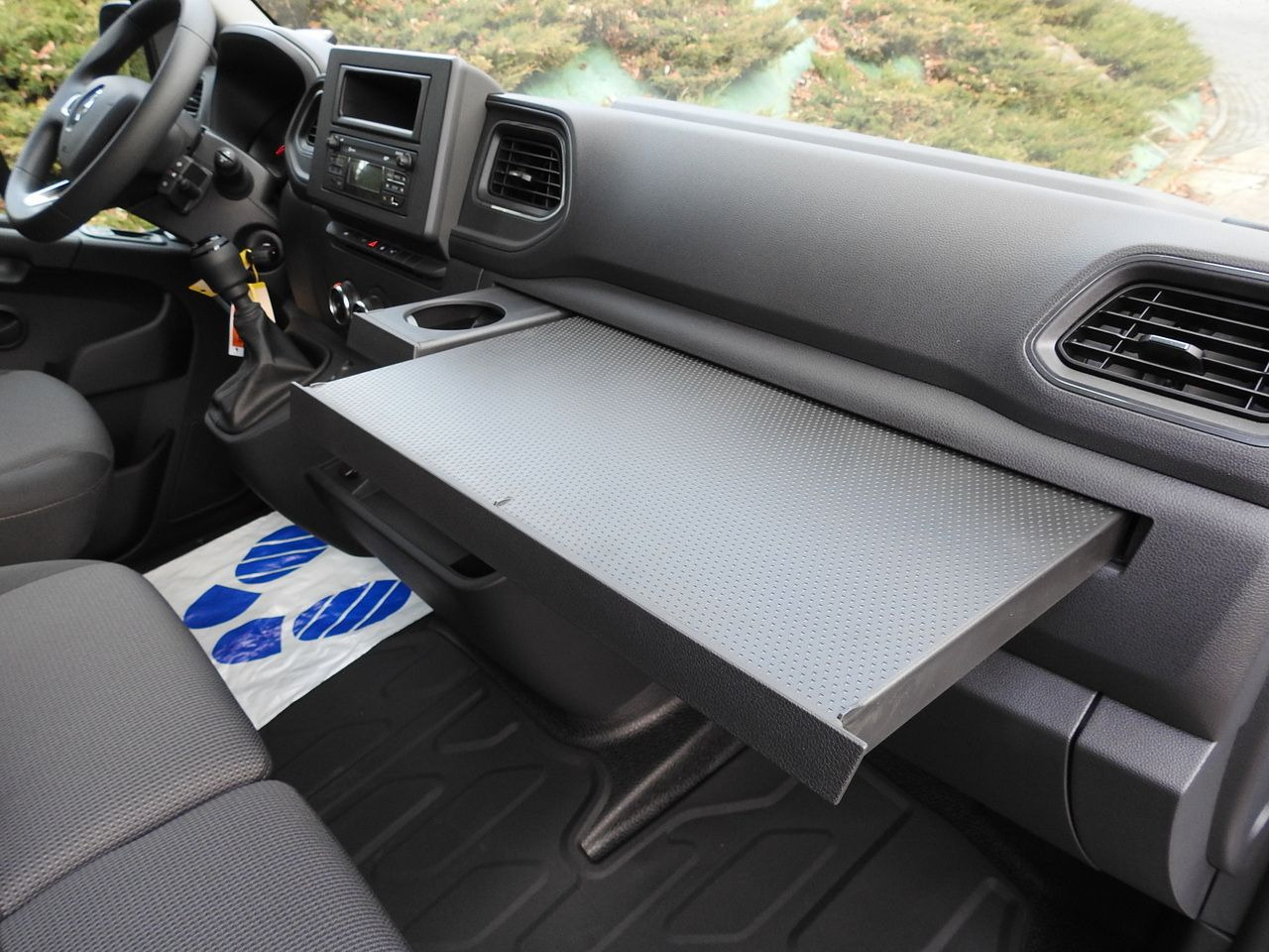 Chladiarenská dodávka RENAULT MASTER NEW REFRIGERATOR VAN -10*C AIR CONDITIONING MANUFACTURERS 135HP: obrázok 40 Chladiarenská dodávka RENAULT MASTER NEW REFRIGERATOR VAN -10*C AIR CONDITIONING MANUFACTURERS 135HP: obrázok 40