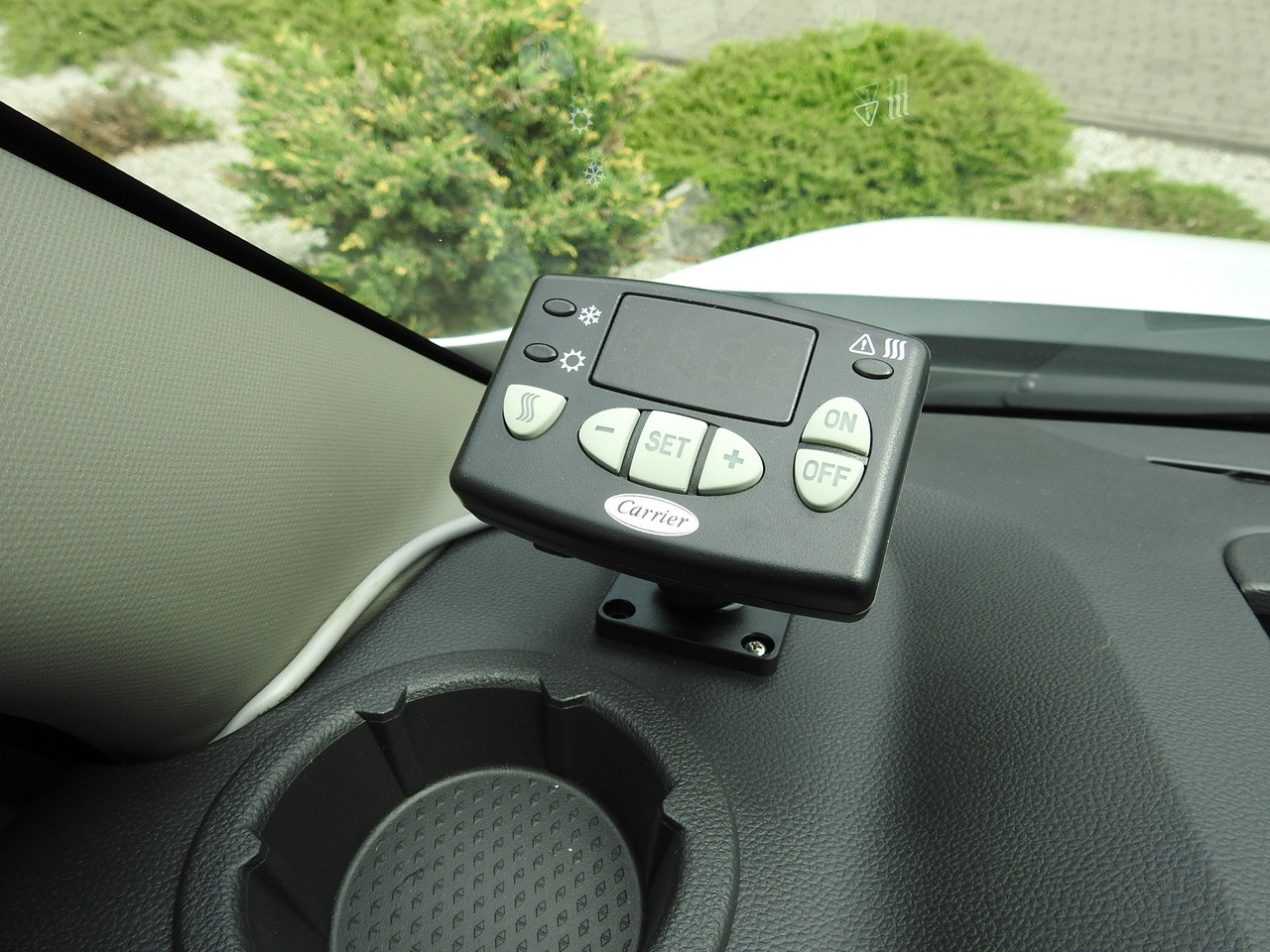 Nový Chladiarenská dodávka RENAULT MASTER NEW REGRIGERATOR BOX -10*C 8 PALLETS CRUISE CONTROL AIR CONDITIONING LED LIGHTS GUARANTEE 165HP: obrázok 37 Nový Chladiarenská dodávka RENAULT MASTER NEW REGRIGERATOR BOX -10*C 8 PALLETS CRUISE CONTROL AIR CONDITIONING LED LIGHTS GUARANTEE 165HP: obrázok 37