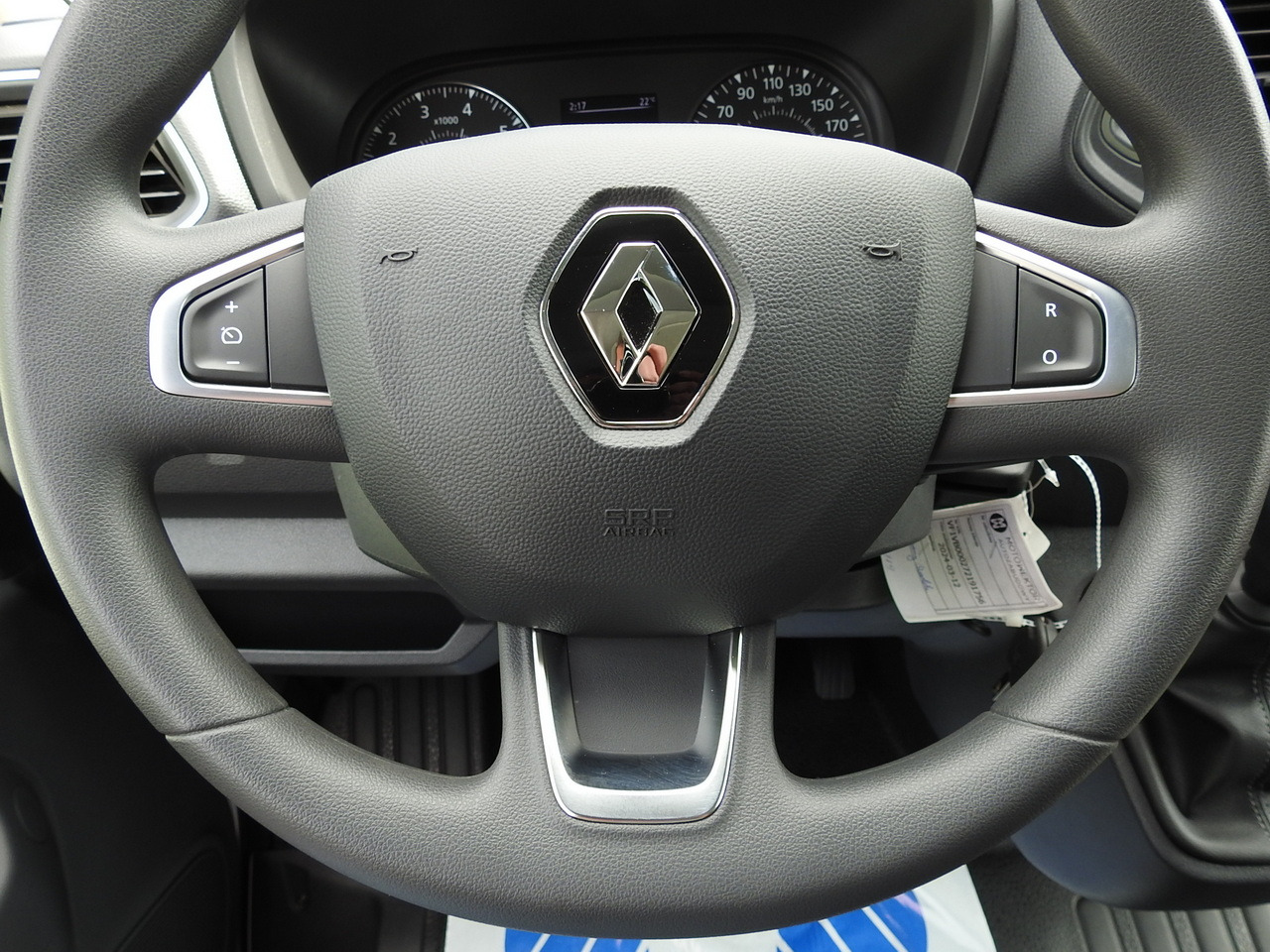 Nový Chladiarenská dodávka RENAULT MASTER NEW REGRIGERATOR BOX -10*C 8 PALLETS CRUISE CONTROL AIR CONDITIONING LED LIGHTS GUARANTEE 165HP: obrázok 31 Nový Chladiarenská dodávka RENAULT MASTER NEW REGRIGERATOR BOX -10*C 8 PALLETS CRUISE CONTROL AIR CONDITIONING LED LIGHTS GUARANTEE 165HP: obrázok 31