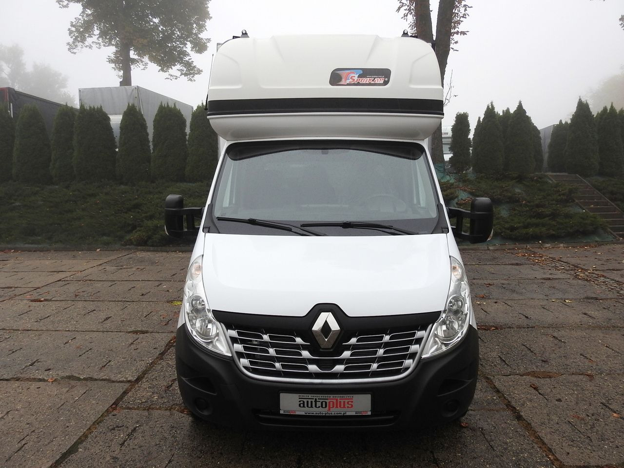 RENAULT MASTER - Plachtová dodávka: obrázok 5 RENAULT MASTER - Plachtová dodávka: obrázok 5