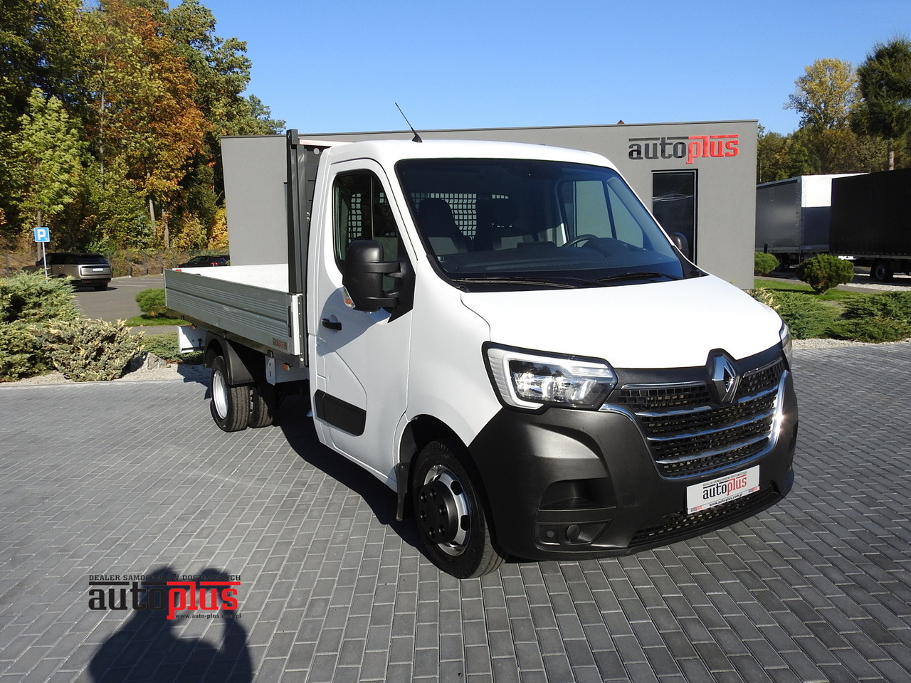 RENAULT MASTER STAKE BODY CRUISE CONTROL AIR CONDITIONING LED LIGHTS TWIN WHEELS  130HP - Dodávka valník: obrázok 1 RENAULT MASTER STAKE BODY CRUISE CONTROL AIR CONDITIONING LED LIGHTS TWIN WHEELS  130HP - Dodávka valník: obrázok 1