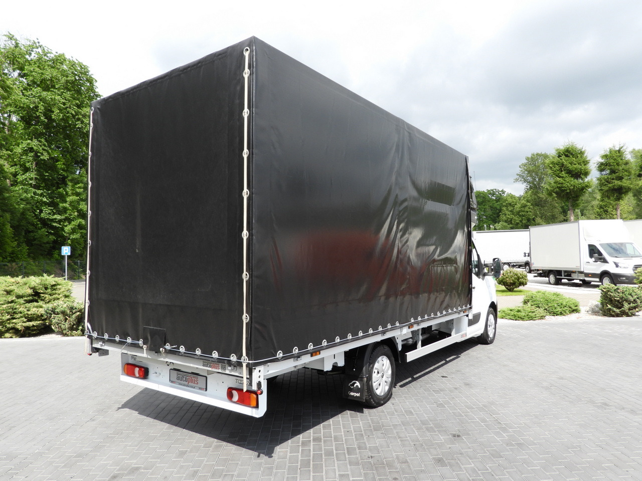 RENAULT MASTER TARPAULIN 10 PALLETS CRUISE CONTROL LED LIGHTS AIR CONDITIONING 165HP - Plachtová dodávka: obrázok 3 RENAULT MASTER TARPAULIN 10 PALLETS CRUISE CONTROL LED LIGHTS AIR CONDITIONING 165HP - Plachtová dodávka: obrázok 3