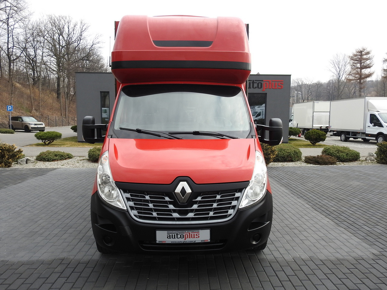RENAULT MASTER  TARPAULIN 10 PALLETS WEBASTO CRUISE CONTROL AIR CONDITIONING  170HP - Plachtová dodávka: obrázok 5 RENAULT MASTER  TARPAULIN 10 PALLETS WEBASTO CRUISE CONTROL AIR CONDITIONING  170HP - Plachtová dodávka: obrázok 5