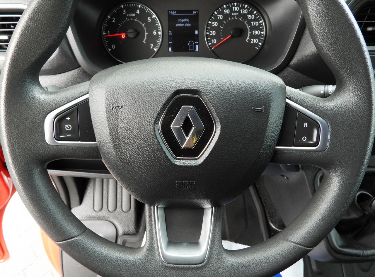 Plachtová dodávka RENAULT MASTER TARPAULIN 10 PALLETS WEBASTO CRUISE CONTROL LED LIGHTS AIR CONDITIONING  165HP: obrázok 31 Plachtová dodávka RENAULT MASTER TARPAULIN 10 PALLETS WEBASTO CRUISE CONTROL LED LIGHTS AIR CONDITIONING  165HP: obrázok 31