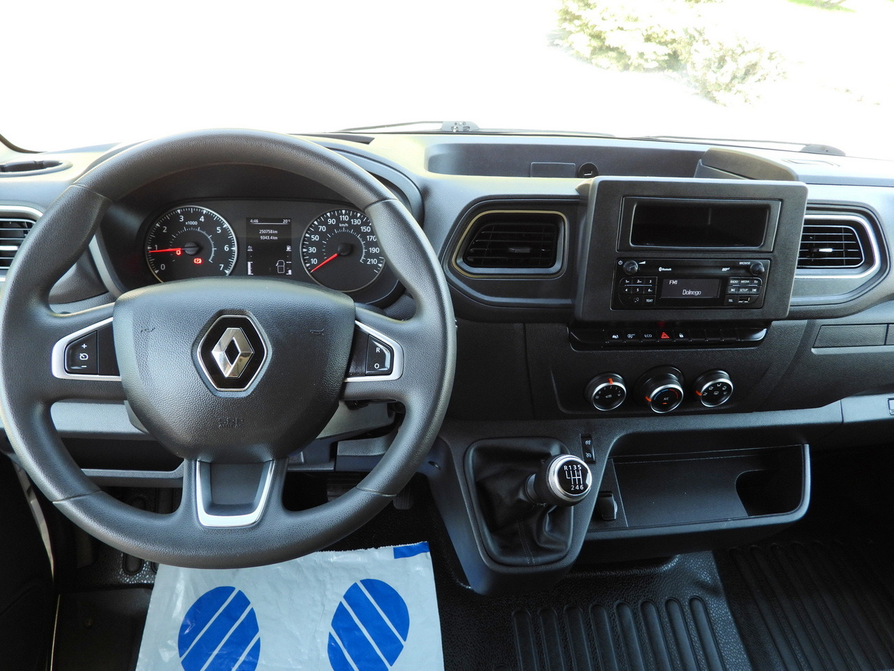 Plachtová dodávka RENAULT MASTER  TARPAULIN 10 PALLETS WEBASTO CRUISE CONTROL LED LIGHTS PNEUMATICS AIR CONDITIONING  165HP: obrázok 44