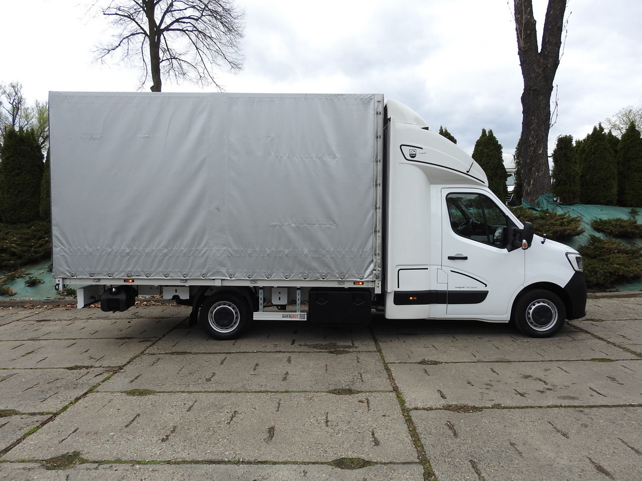 Plachtová dodávka RENAULT MASTER TARPAULIN 10 PALLETS WEBASTO CRUISE CONTROL NAVIGATION AIR CONDITIONING LED LIGHTS PNEUMATICS  165HP: obrázok 7
