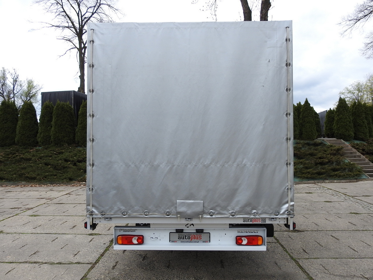 Plachtová dodávka RENAULT MASTER TARPAULIN 10 PALLETS WEBASTO CRUISE CONTROL NAVIGATION AIR CONDITIONING LED LIGHTS PNEUMATICS  165HP: obrázok 11