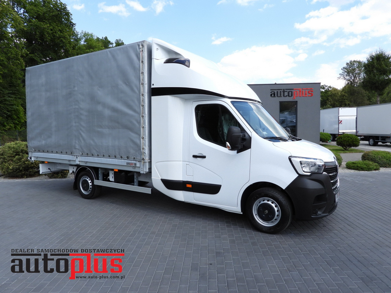 RENAULT MASTER TARPAULIN 8 PALLETS WEBASTO CRUISE CONTROL LED LIGHTS PNEUMATICS AIR CONDITIONING 165HP - Plachtová dodávka: obrázok 1 RENAULT MASTER TARPAULIN 8 PALLETS WEBASTO CRUISE CONTROL LED LIGHTS PNEUMATICS AIR CONDITIONING 165HP - Plachtová dodávka: obrázok 1