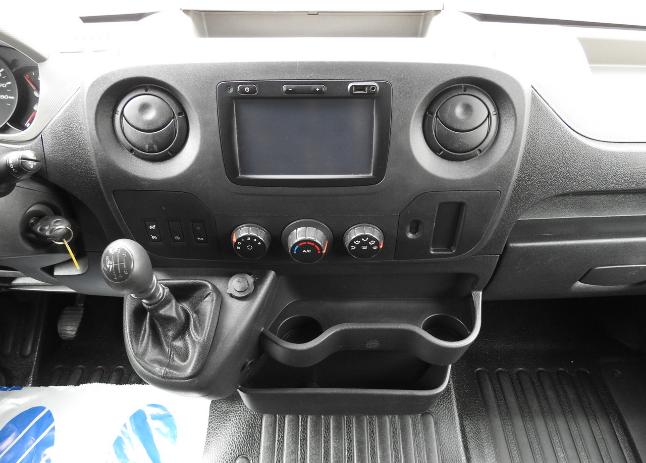 Plachtová dodávka RENAULT MASTER TARPAULIN 8 PALLETS WEBASTO CRUISE CONTROL NAVIGATION AIR CONDITIONING PNEUMATICS 170HP: obrázok 33 Plachtová dodávka RENAULT MASTER TARPAULIN 8 PALLETS WEBASTO CRUISE CONTROL NAVIGATION AIR CONDITIONING PNEUMATICS 170HP: obrázok 33