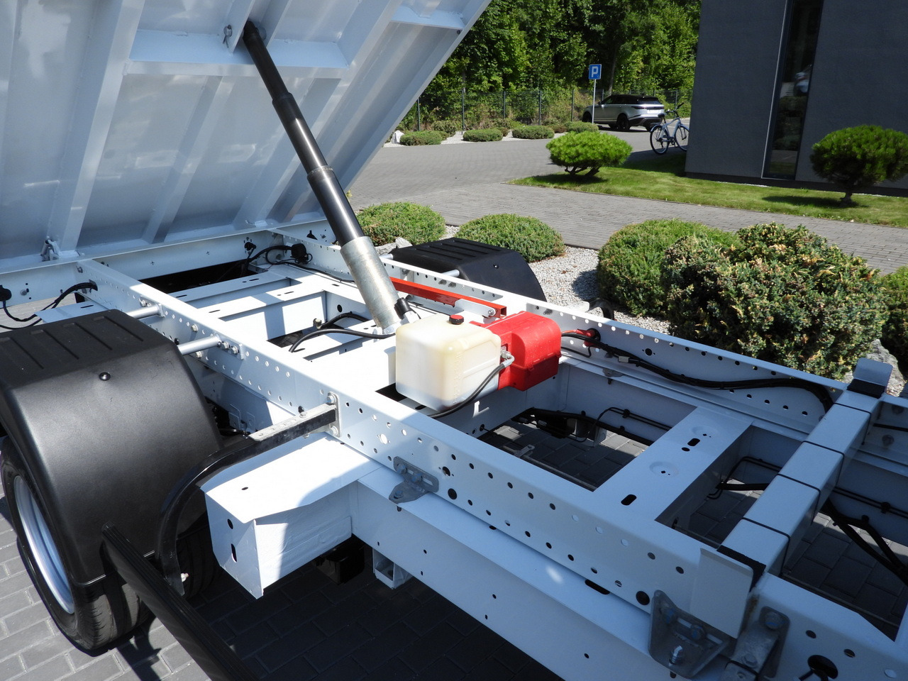 Dodávka sklápač RENAULT MASTER TIPPER DOUBLE CABIN DOKA 6 SEATS CRUISE CONTROL LED LIGHTS TWIN WHEELS AIR CONDITIONING 130HP: obrázok 20 Dodávka sklápač RENAULT MASTER TIPPER DOUBLE CABIN DOKA 6 SEATS CRUISE CONTROL LED LIGHTS TWIN WHEELS AIR CONDITIONING 130HP: obrázok 20