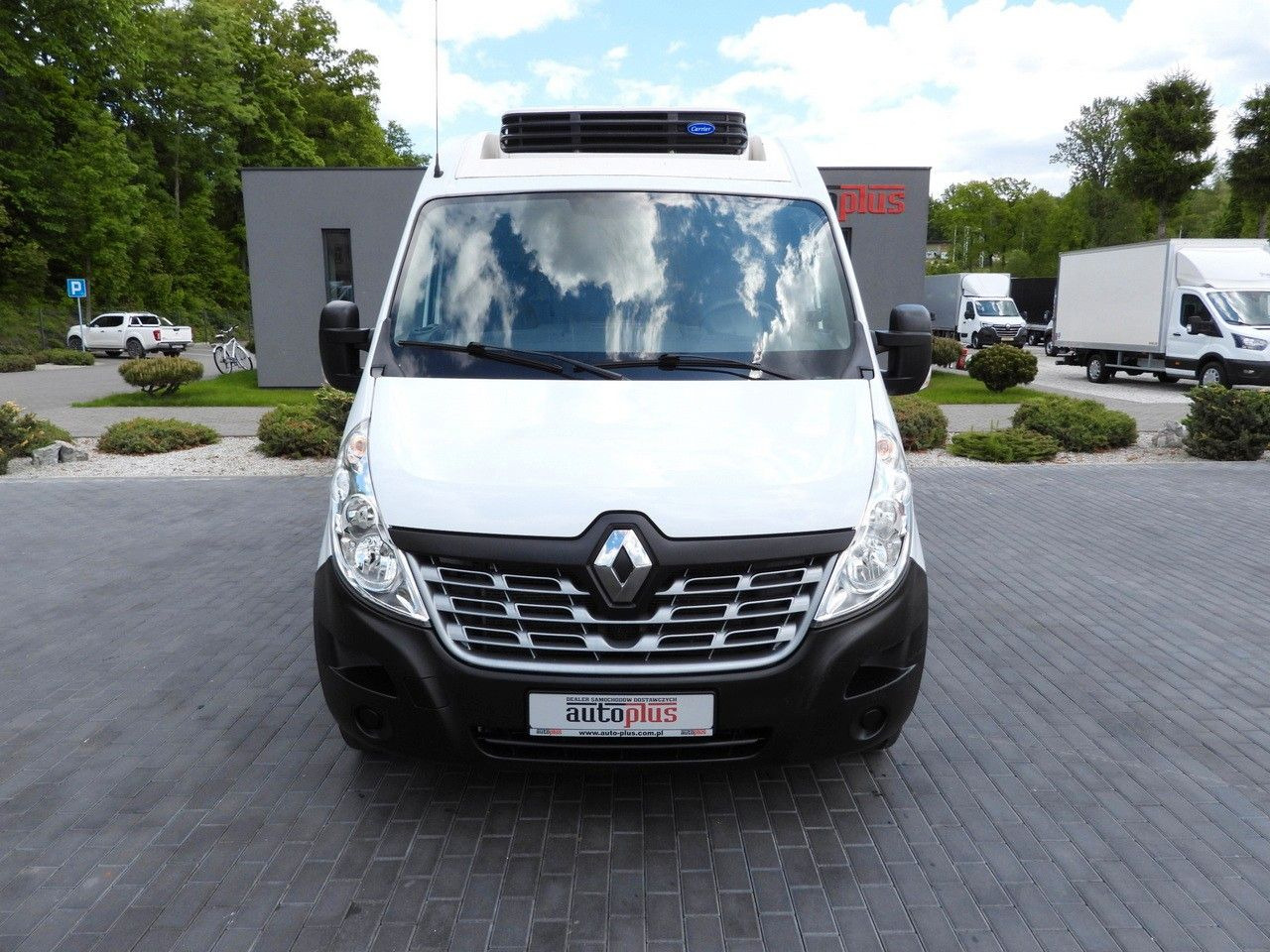 Renault MASTER KÜHLKASTENWAGEN -20*C TEMPOMAT Renault MASTER KÜHLKASTENWAGEN -20*C TEMPOMAT - Chladiarenská dodávka: obrázok 5 Renault MASTER KÜHLKASTENWAGEN -20*C TEMPOMAT Renault MASTER KÜHLKASTENWAGEN -20*C TEMPOMAT - Chladiarenská dodávka: obrázok 5