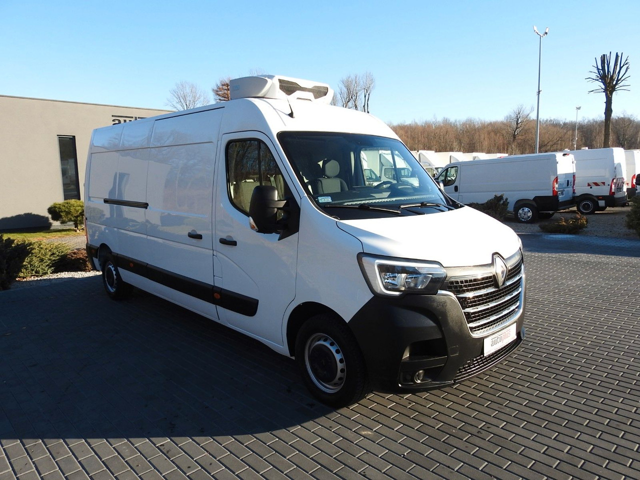 Renault MASTER KÜHLKASTENWAGEN -5*C HEIZFUNKTION A/C Renault MASTER KÜHLKASTENWAGEN -5*C HEIZFUNKTION A/C - Chladiarenská dodávka: obrázok 4 Renault MASTER KÜHLKASTENWAGEN -5*C HEIZFUNKTION A/C Renault MASTER KÜHLKASTENWAGEN -5*C HEIZFUNKTION A/C - Chladiarenská dodávka: obrázok 4