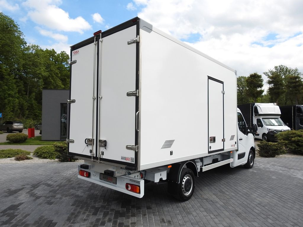 Renault MASTER NEUE KÜHLKOFFER -10*C 8 PALETTEN - Chladiarenská dodávka: obrázok 3 Renault MASTER NEUE KÜHLKOFFER -10*C 8 PALETTEN - Chladiarenská dodávka: obrázok 3
