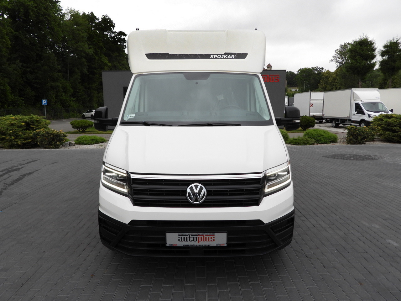 VOLKSWAGEN CRAFTER TARPAULIN 8 PALLETS WEBASTO CRUISE CONTROL LED LIGHTS AIR CONDITIONING 180HP - Plachtová dodávka: obrázok 5 VOLKSWAGEN CRAFTER TARPAULIN 8 PALLETS WEBASTO CRUISE CONTROL LED LIGHTS AIR CONDITIONING 180HP - Plachtová dodávka: obrázok 5