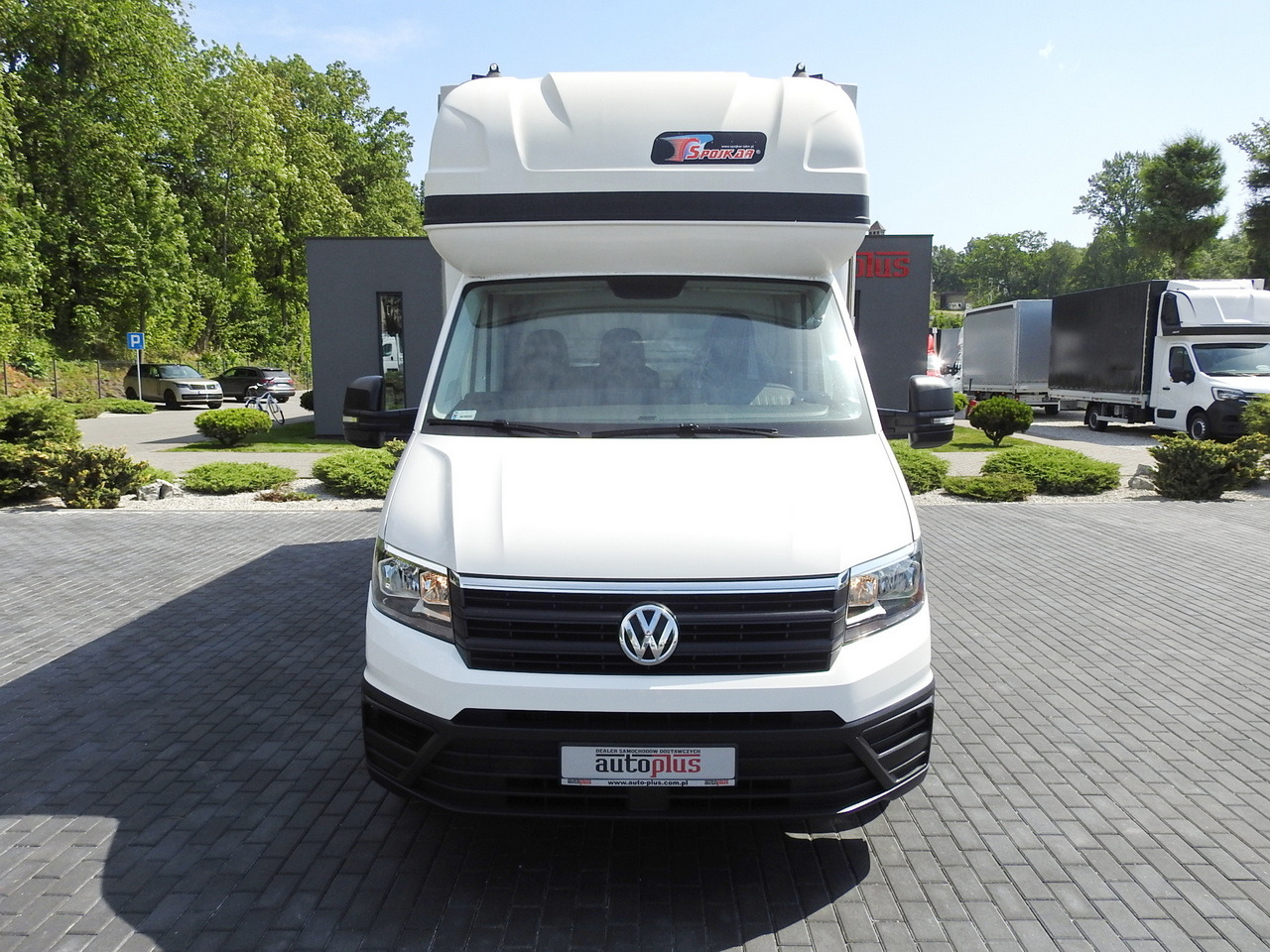 VOLKSWAGEN CRAFTER TARPAULIN LIFT 8 PALLETS WEBASTO CRUISE CONTROL  180HP - Plachtová dodávka: obrázok 5 VOLKSWAGEN CRAFTER TARPAULIN LIFT 8 PALLETS WEBASTO CRUISE CONTROL  180HP - Plachtová dodávka: obrázok 5