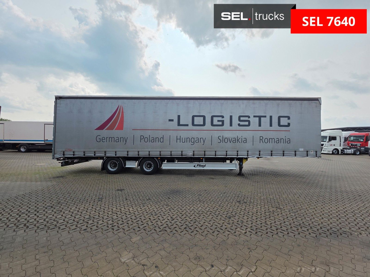 Fliegl SZS320 / Hubdach / EDSCHA / Mega - Plachtový náves: obrázok 4 Fliegl SZS320 / Hubdach / EDSCHA / Mega - Plachtový náves: obrázok 4