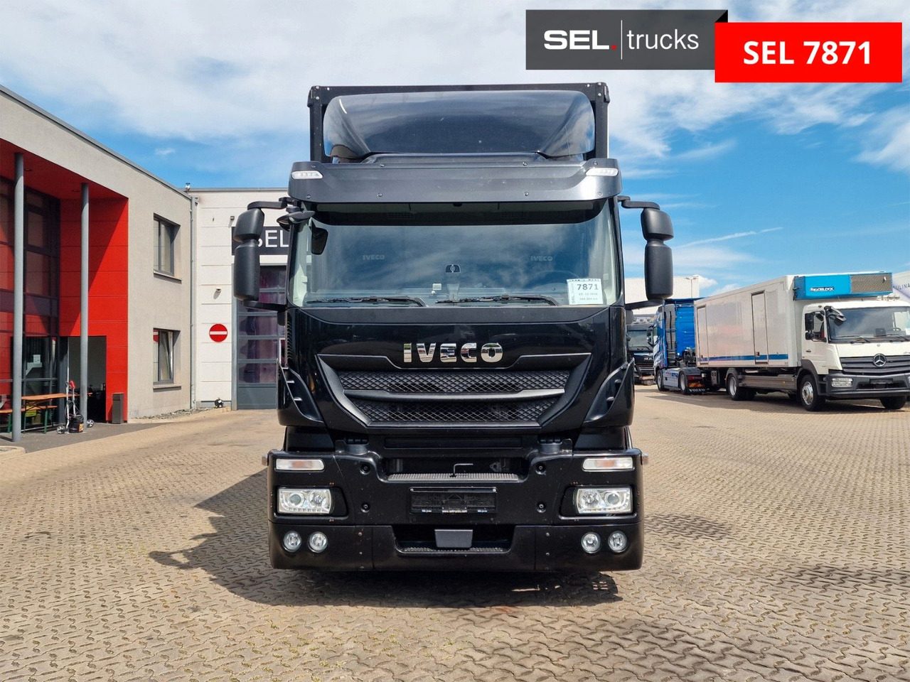 Iveco Stralis 400 / Staplerhalterung / Lenk-Liftachse - Plachtové nákladné vozidlo: obrázok 2 Iveco Stralis 400 / Staplerhalterung / Lenk-Liftachse - Plachtové nákladné vozidlo: obrázok 2