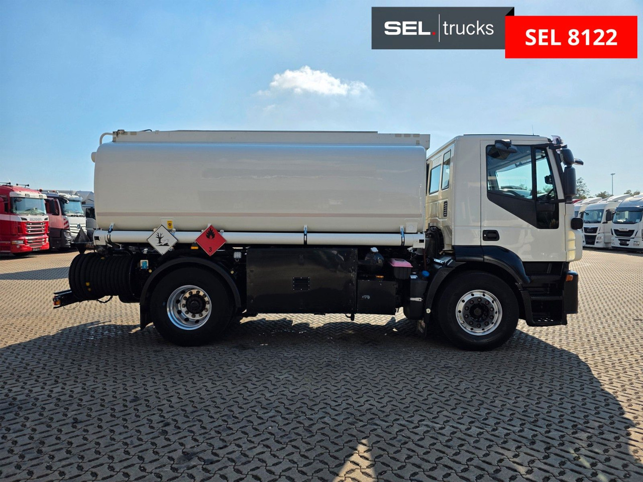 Iveco Stralis 420 / Sening / ADR AT / 14.600 l / - Cisternové vozidlo: obrázok 4 Iveco Stralis 420 / Sening / ADR AT / 14.600 l / - Cisternové vozidlo: obrázok 4