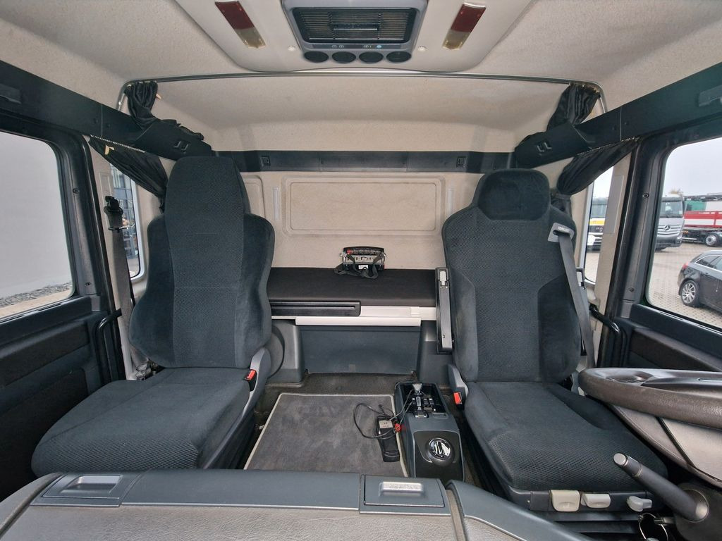 Auto s hydraulickou rukou MAN TGM 18.340 4X2 BL /Standklima/HIAB 144 GLAS MAN TGM 18.340 4X2 BL /Standklima/HIAB 144 GLAS: obrázok 19 Auto s hydraulickou rukou MAN TGM 18.340 4X2 BL /Standklima/HIAB 144 GLAS MAN TGM 18.340 4X2 BL /Standklima/HIAB 144 GLAS: obrázok 19